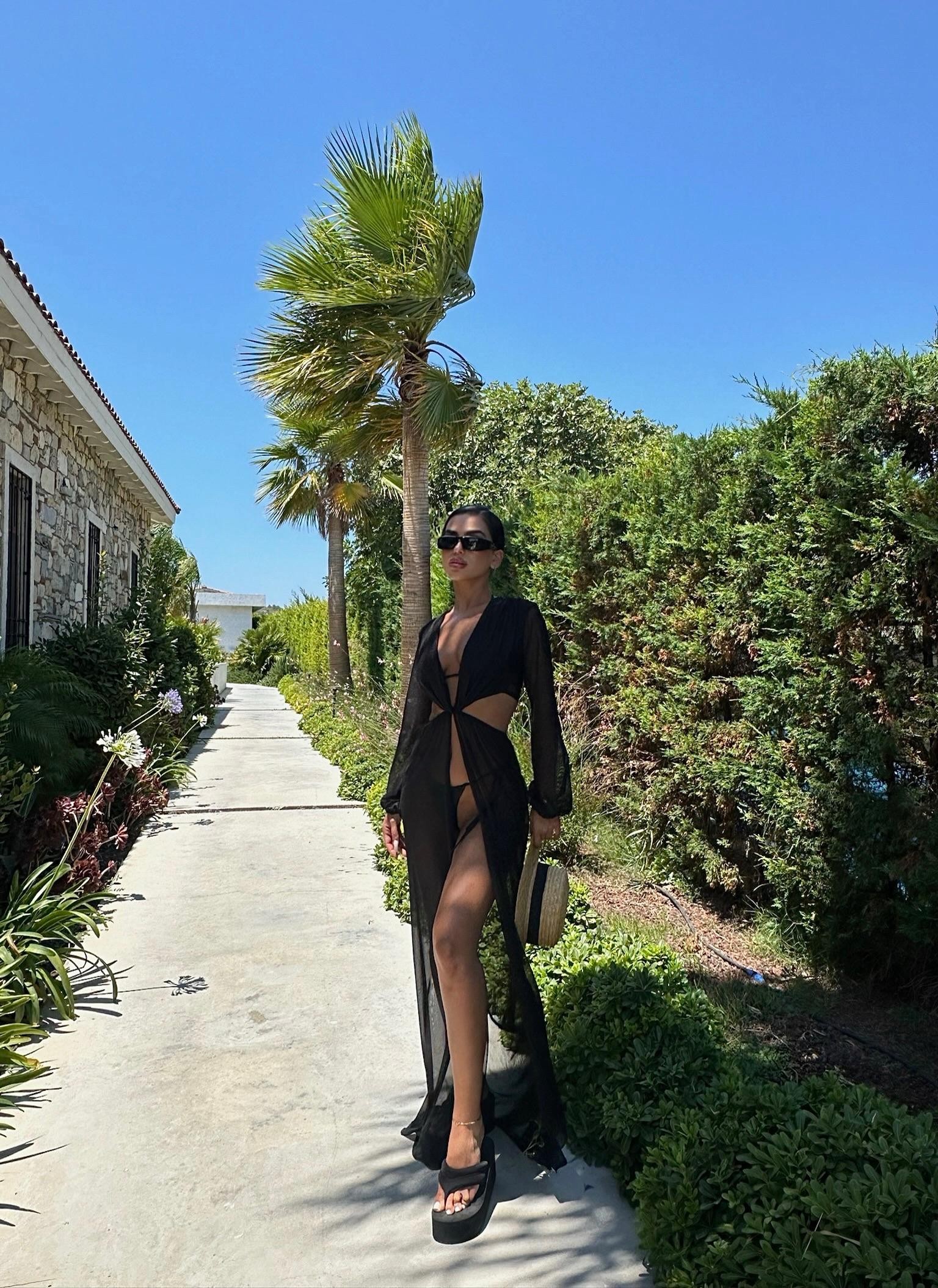 Siyah