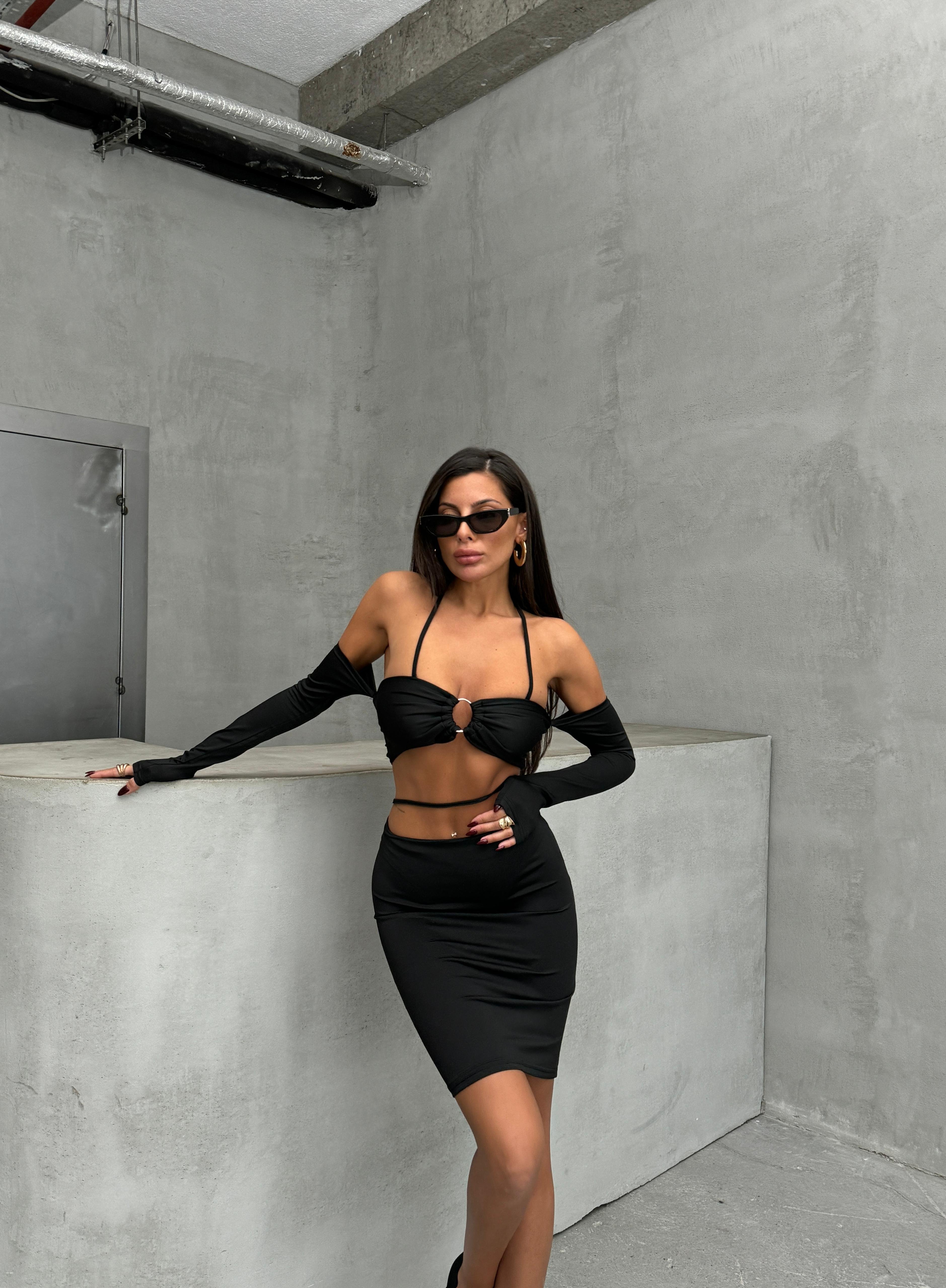 Siyah