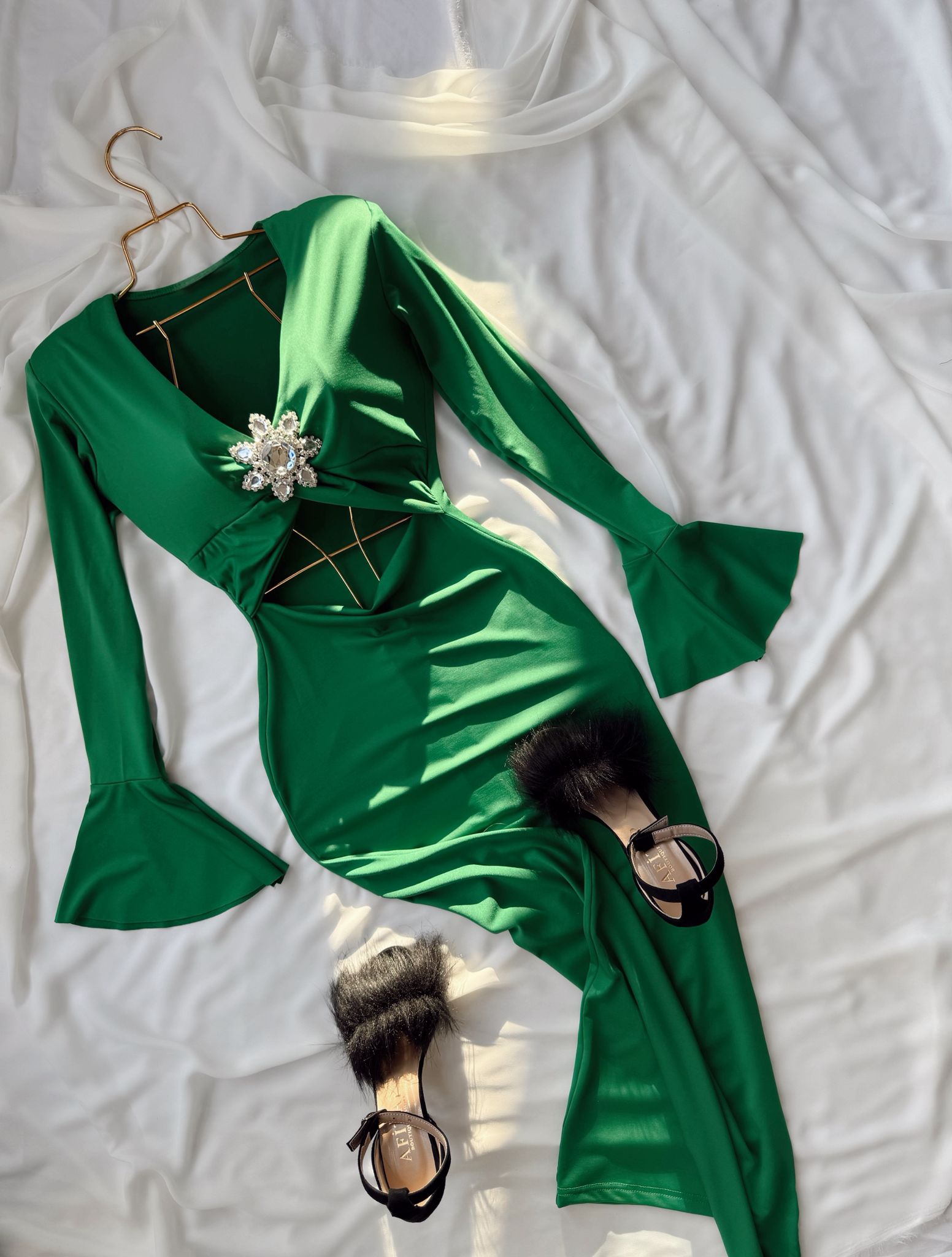 Zirkonyum Aksesuarlı Maxi Boy Elbise - Yeşil