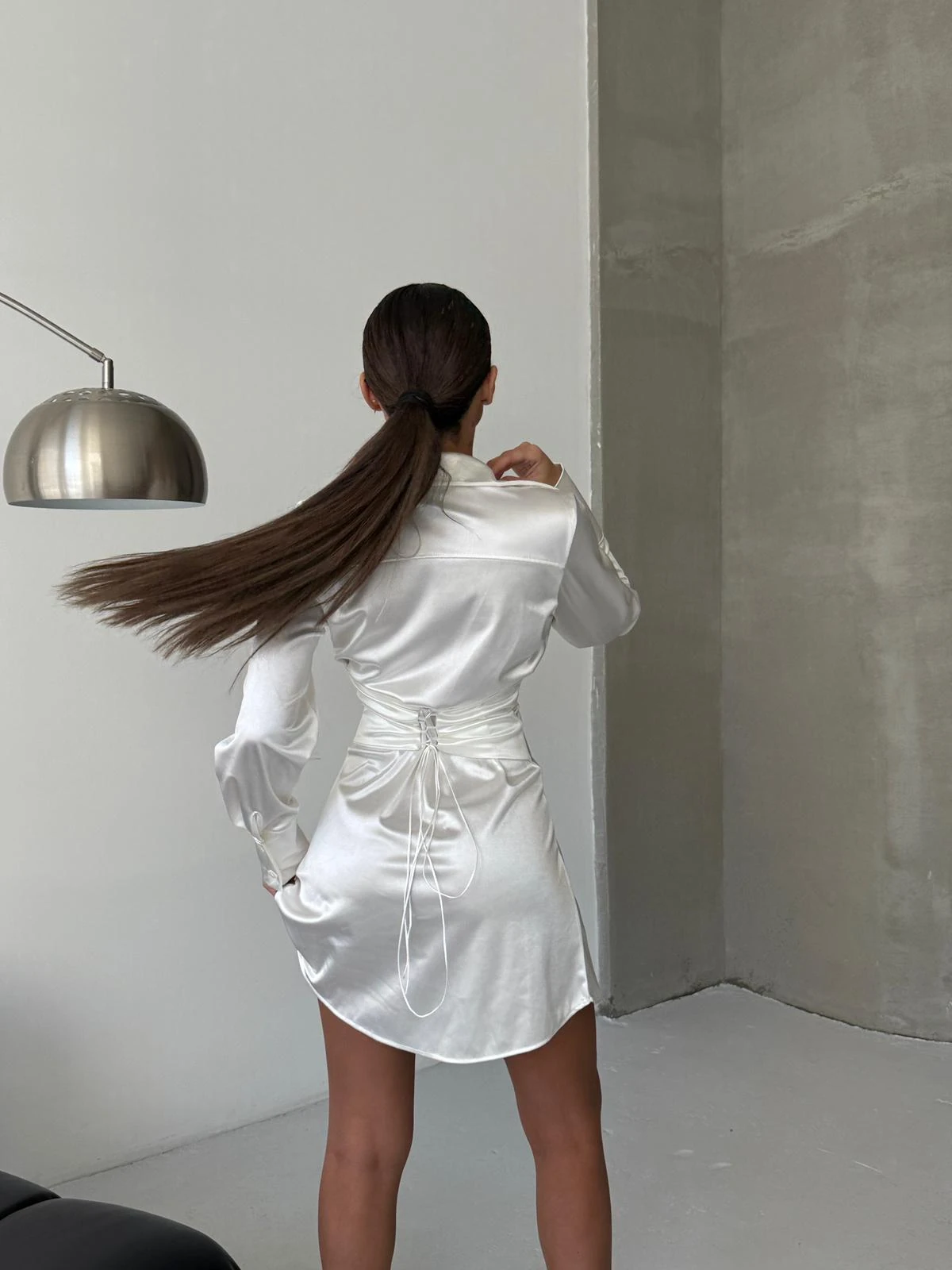 Arkası korseli gömlek elbise