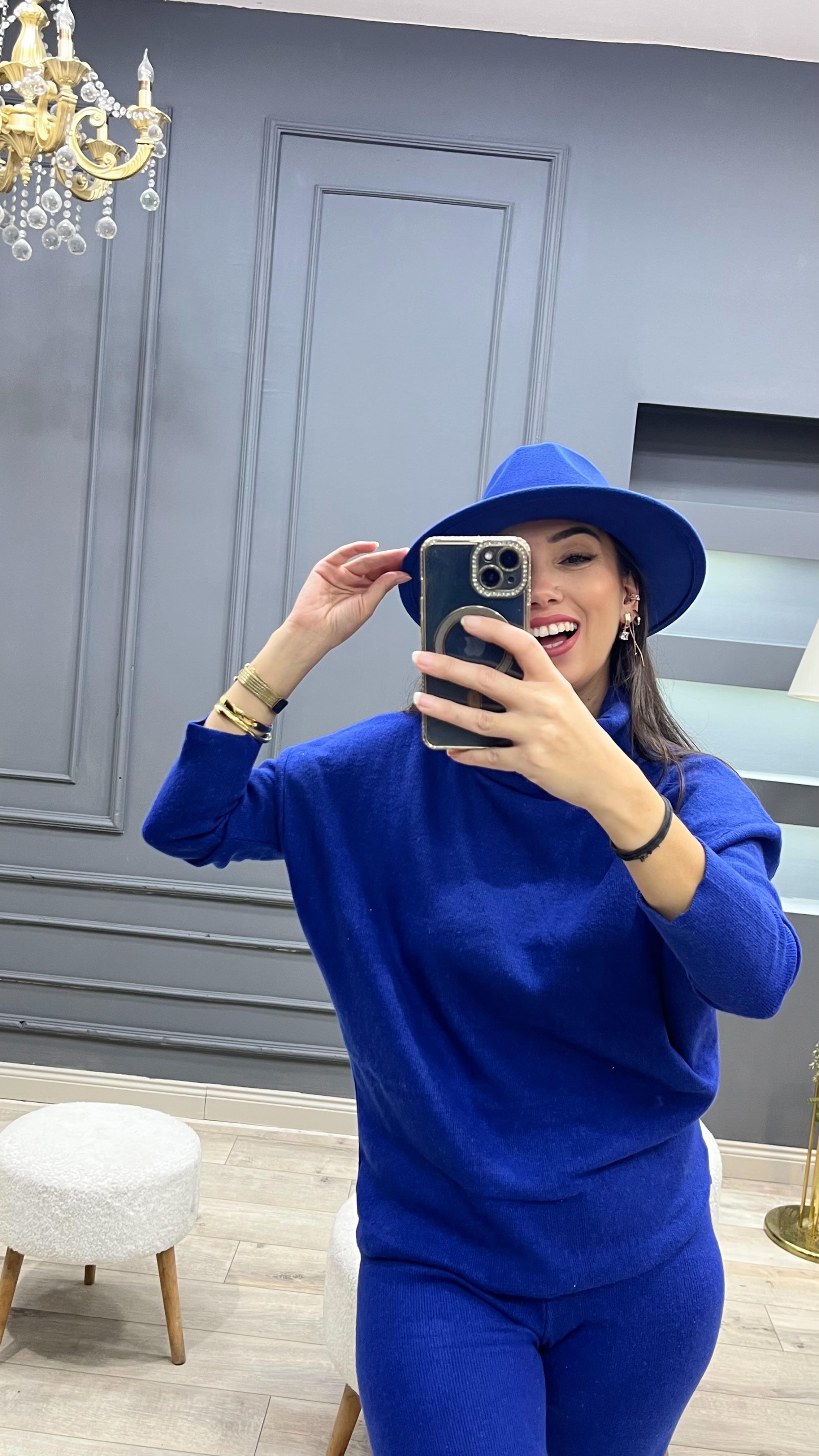 Degaje Yaka Likralı Yumoş Takım - Saks Mavisi