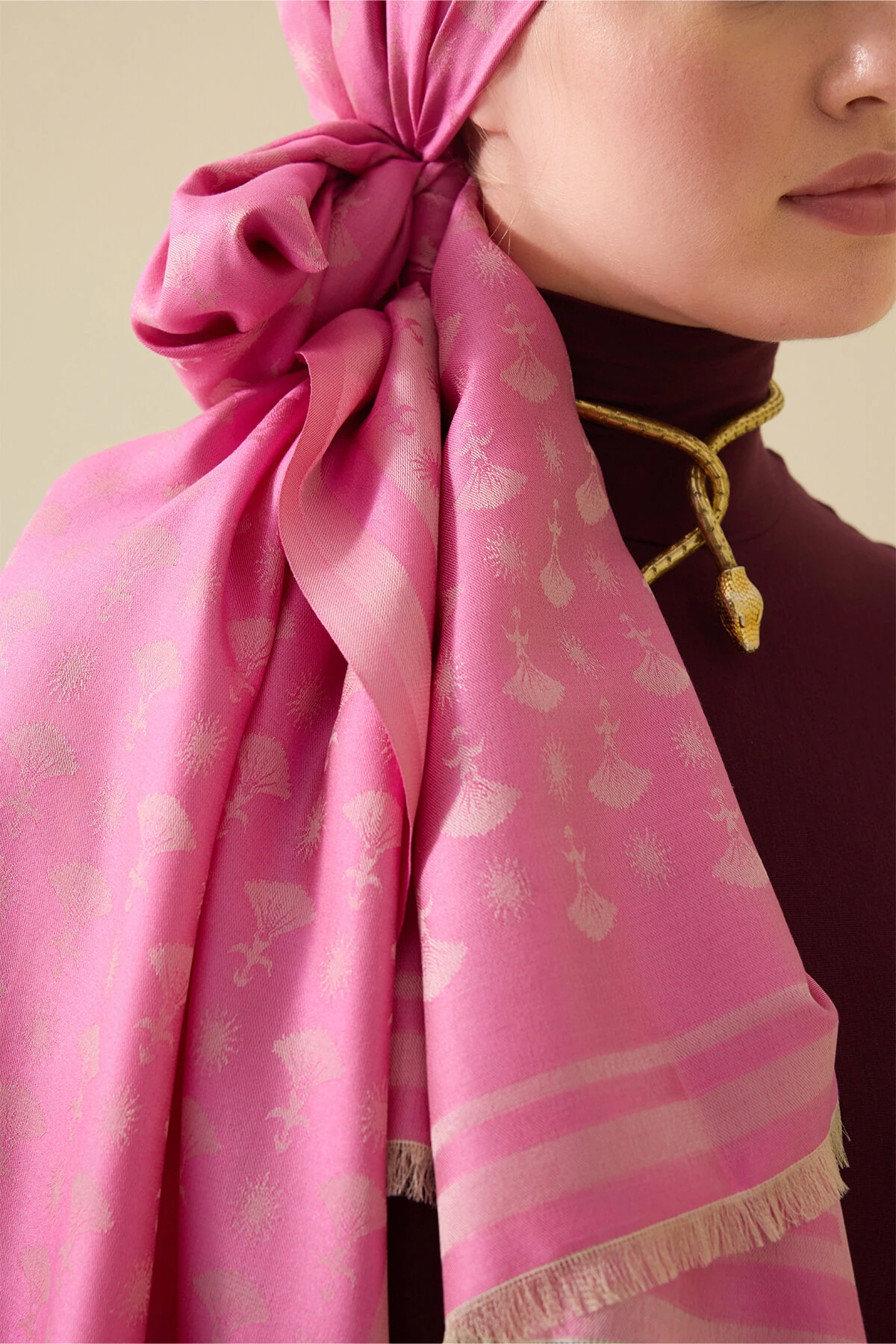 Karanfil Monogram İpek Şal 68x200 - Pembe