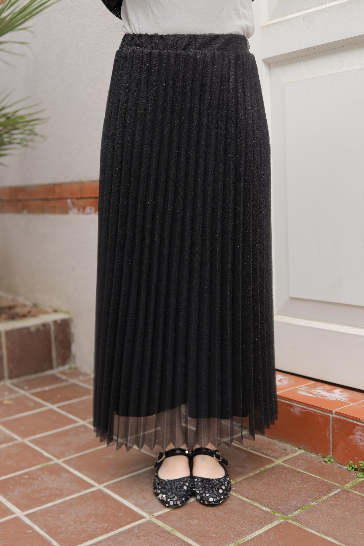 Pileli Etek Siyah