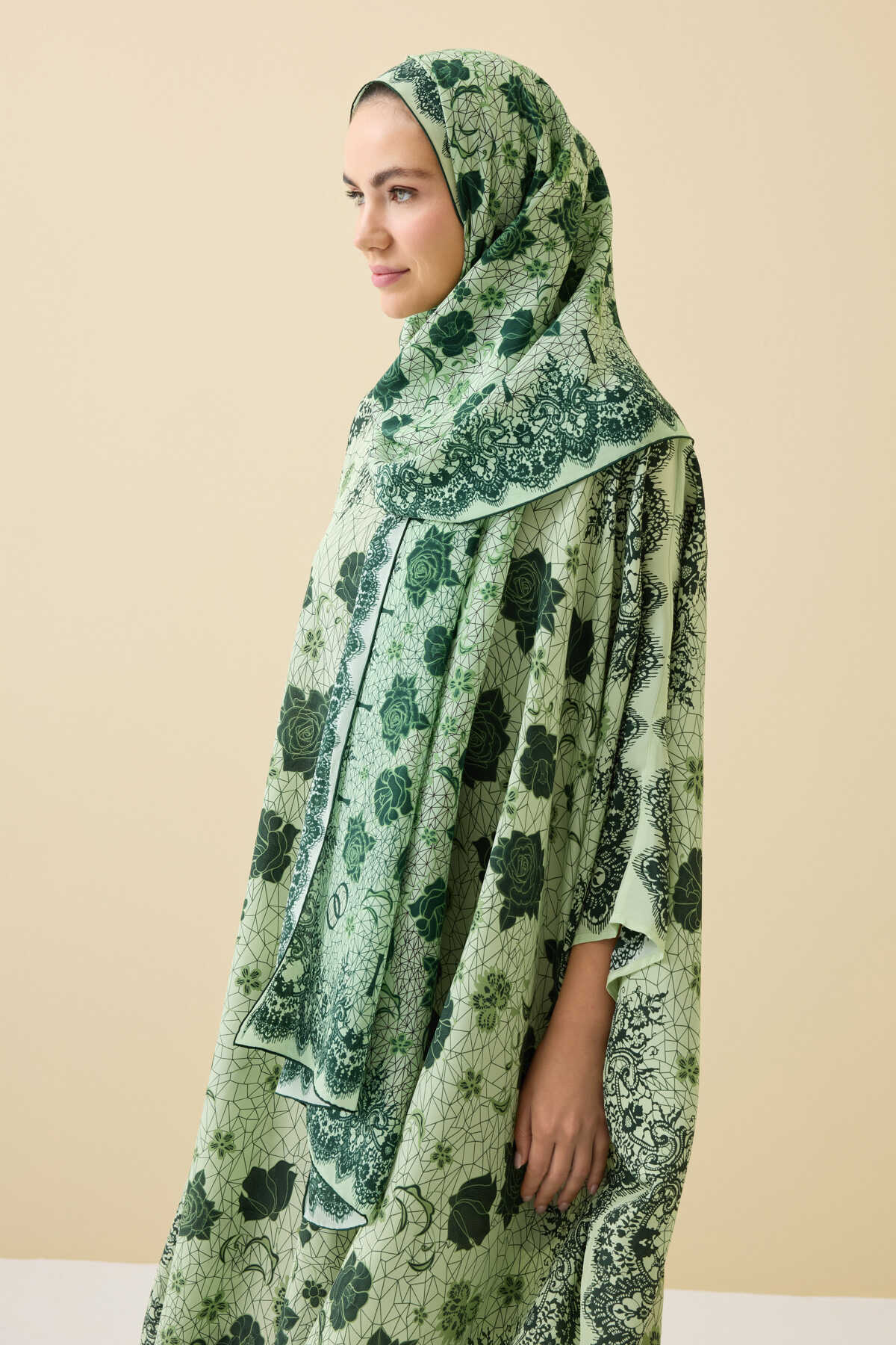 Gül Dantel Krep İpek Kaftan Şal 70x210