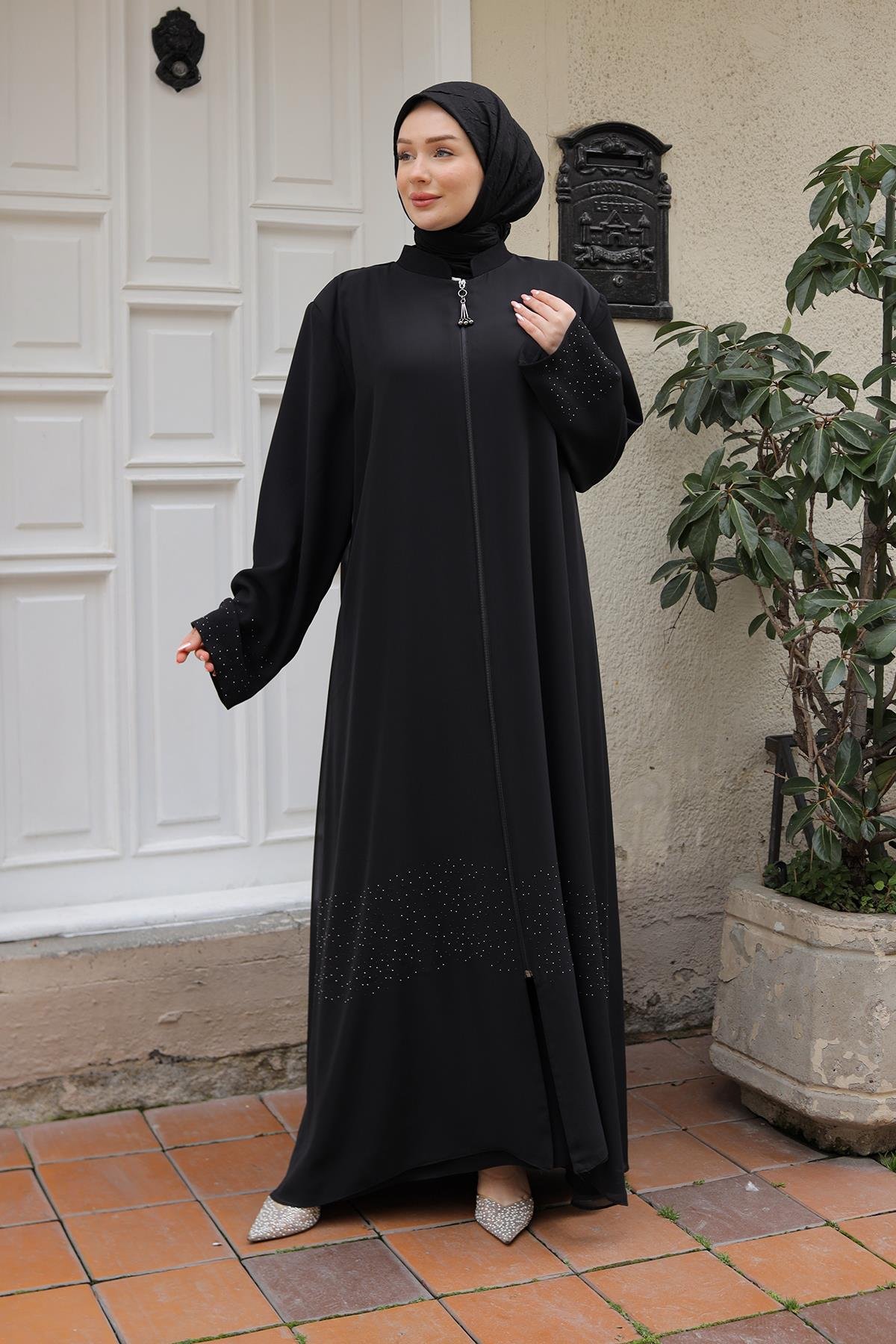 Boydan Fermuarlu Taş Detaylı Ferace