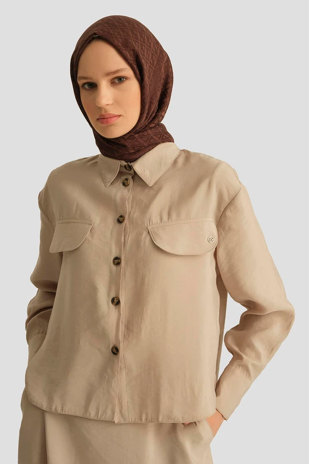 Gömlek Yakalı Etekli Takım