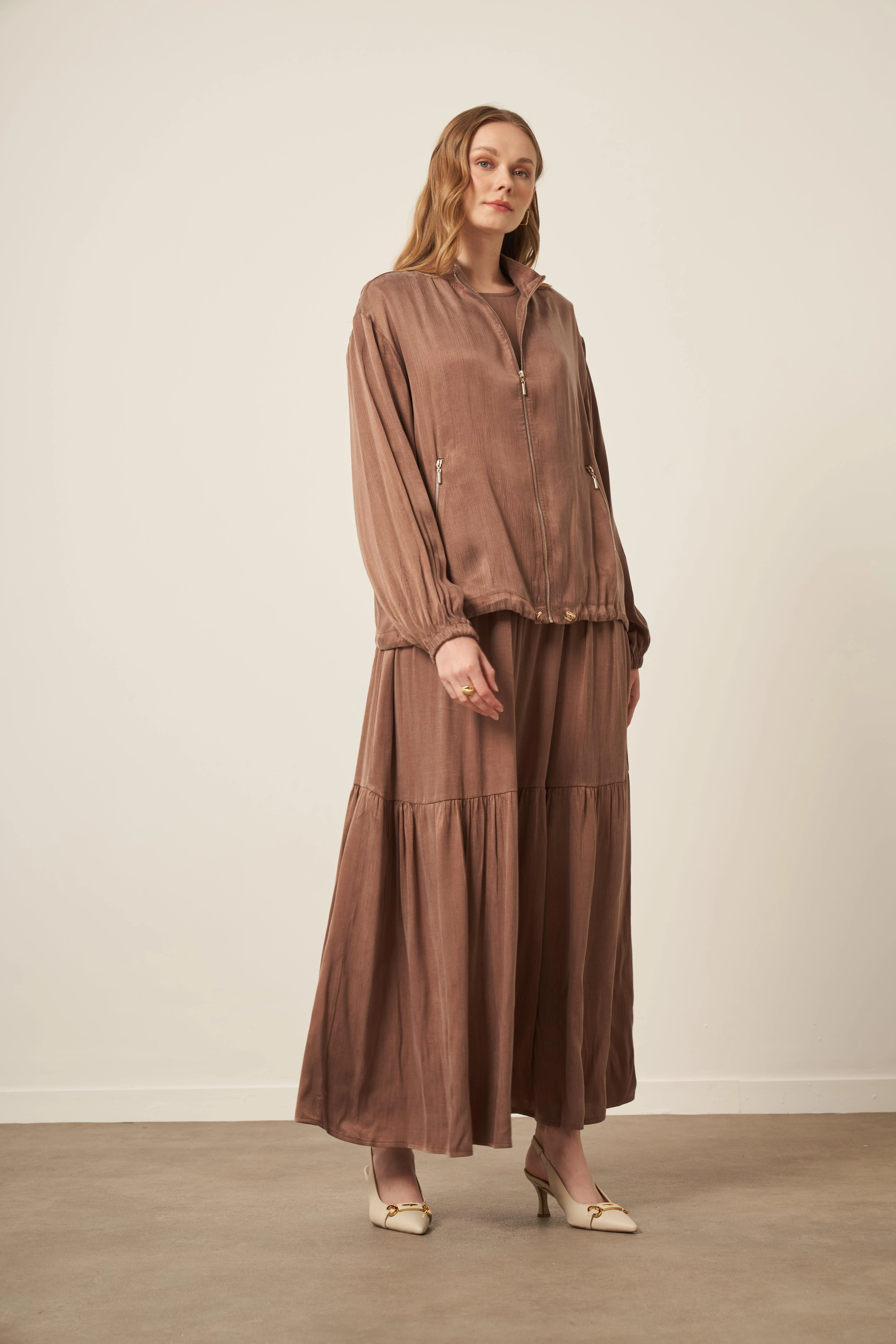 Cupra Elbiseli Takım Kahve