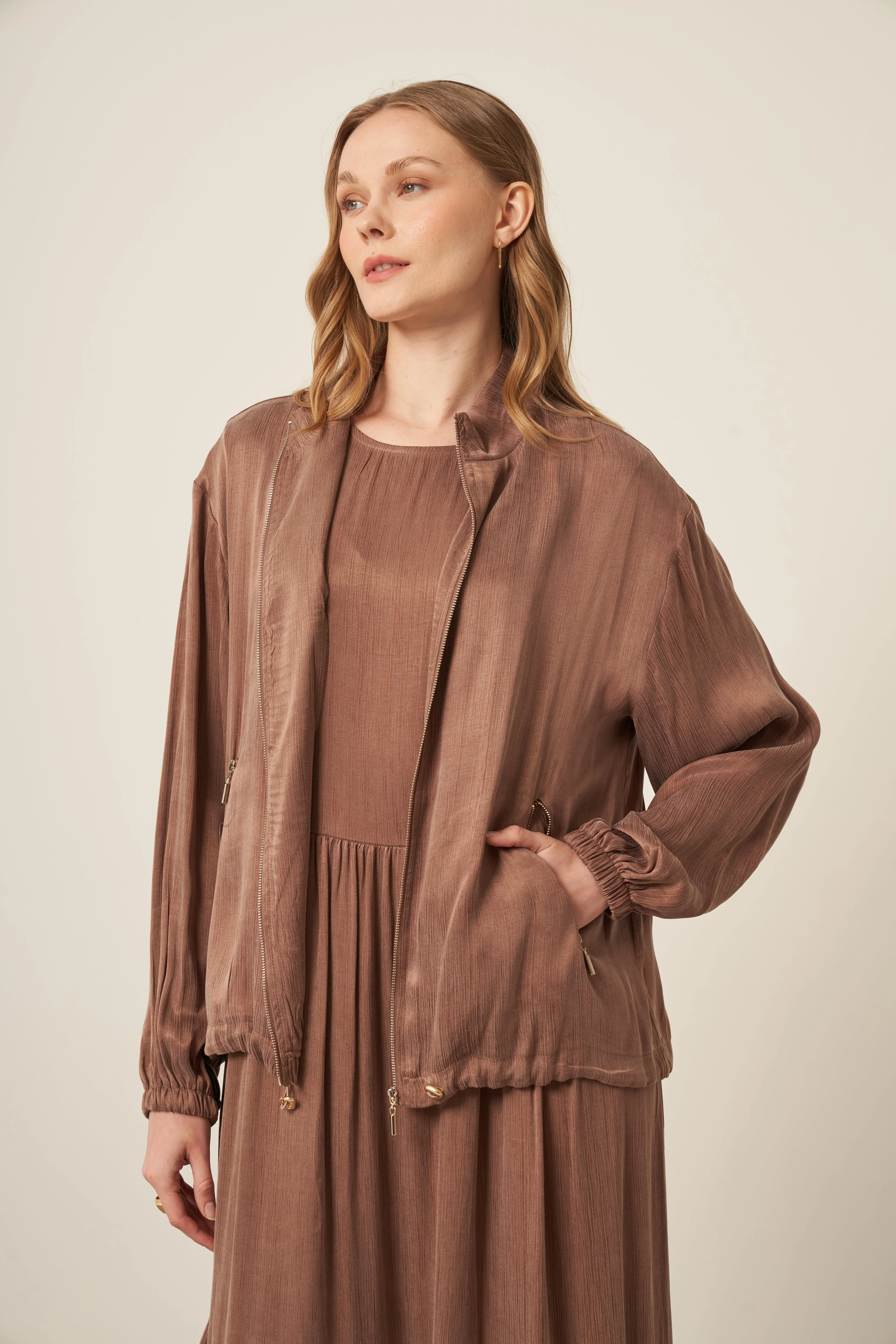 Cupra Elbiseli Takım Kahve