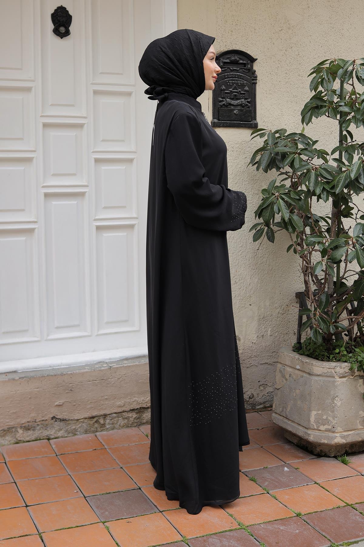 Boydan Fermuarlu Taş Detaylı Ferace