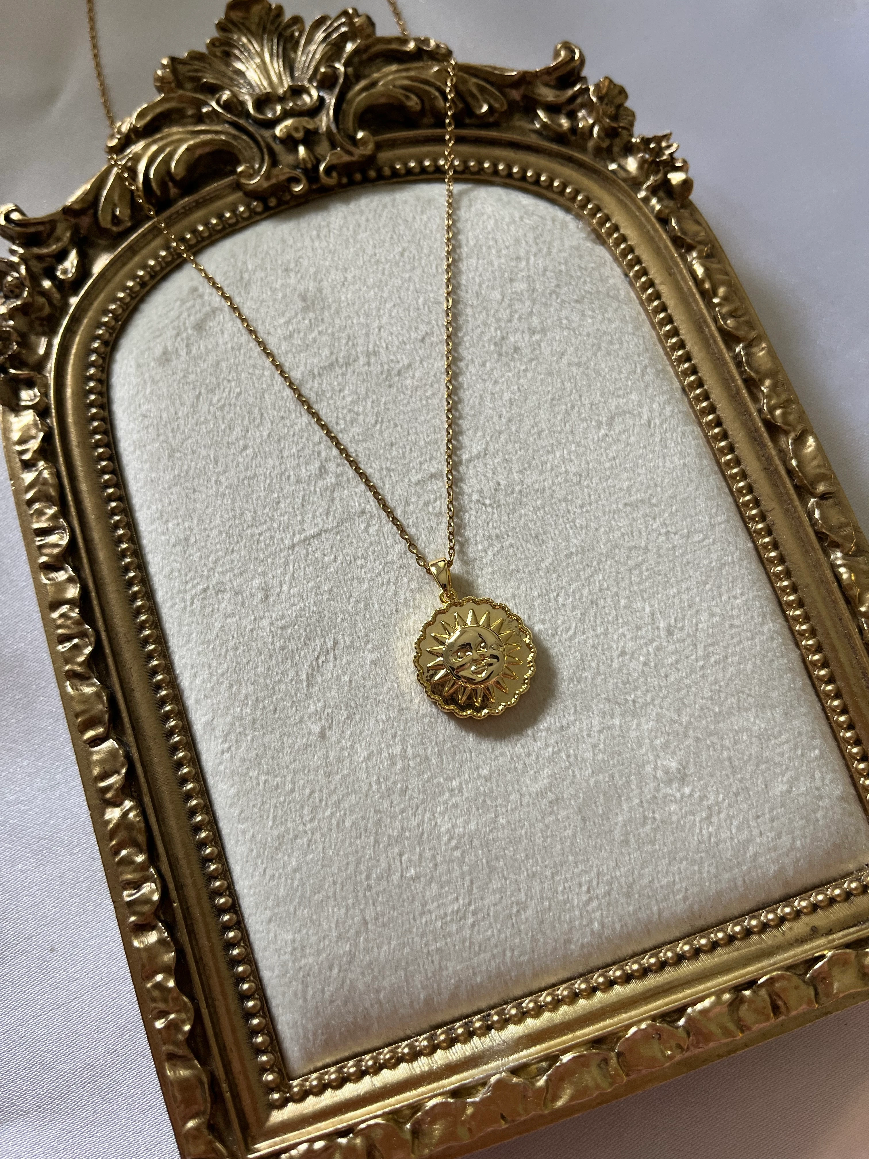 gold bohem güneş kolye