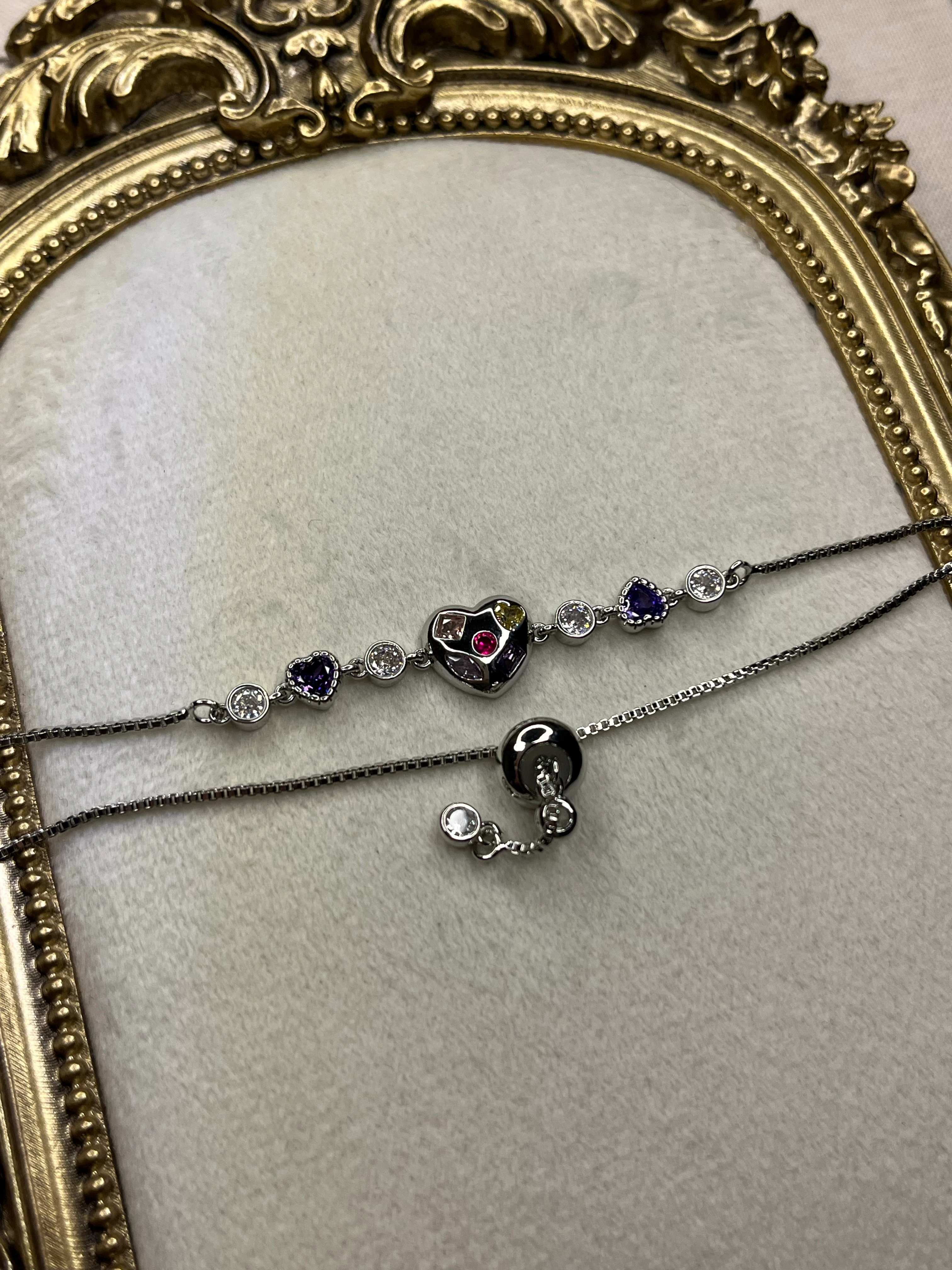 Silver renkli taşlı bileklik