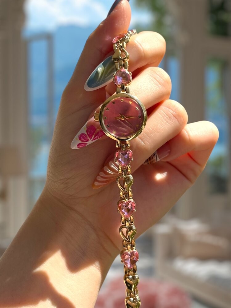 Pembe amora kalp saat gold