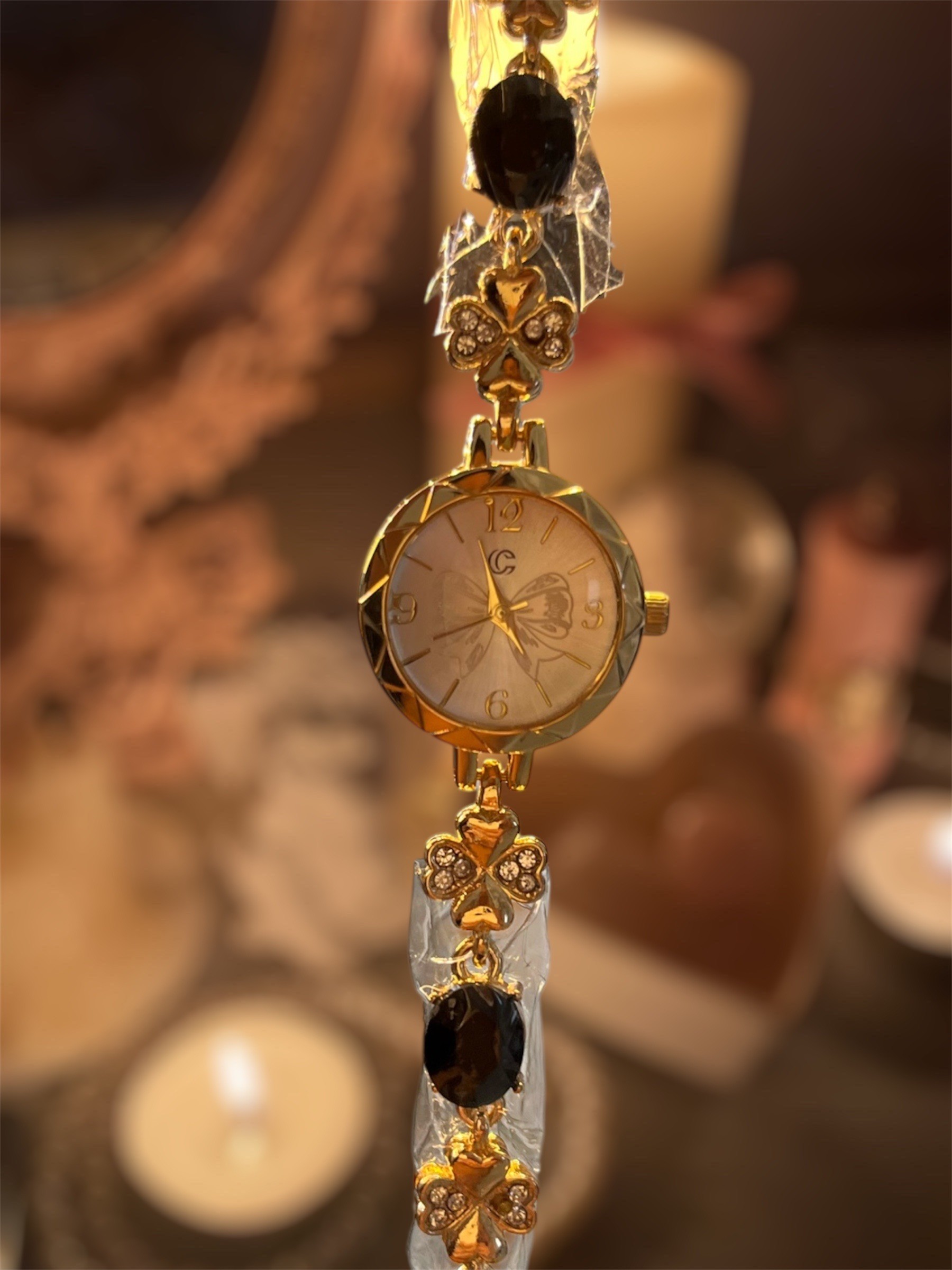couqutte black gold saat