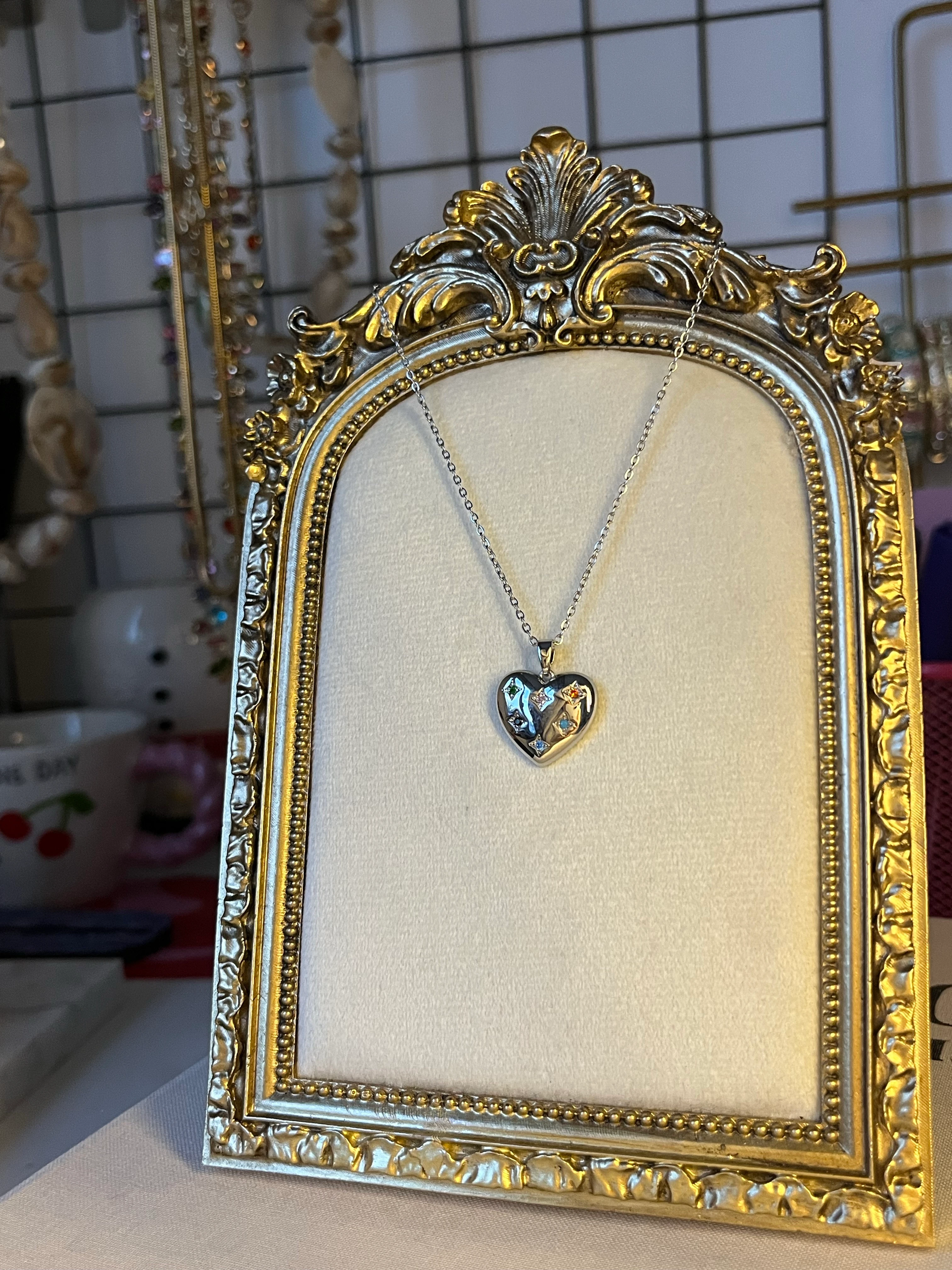 Silver renkli kalp kolye