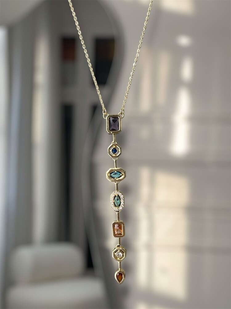 Chakra Y kolye gold