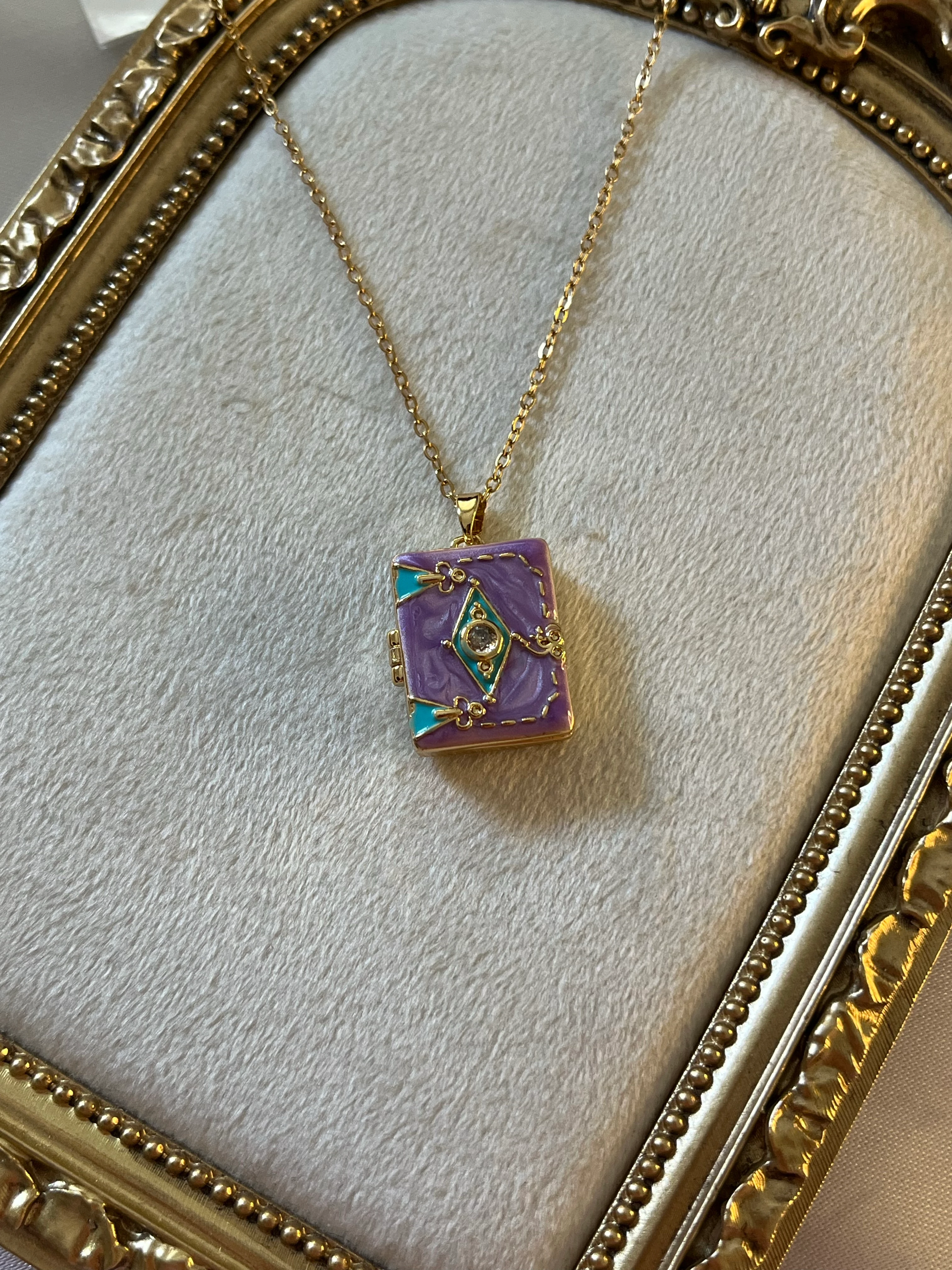 Gold Açılır kapanır kolye