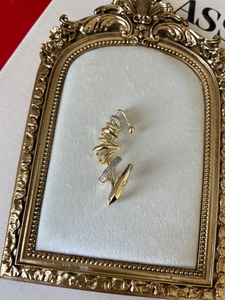 Gold luxe küpe