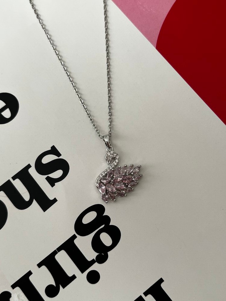 Silver pembe kuğu kolye