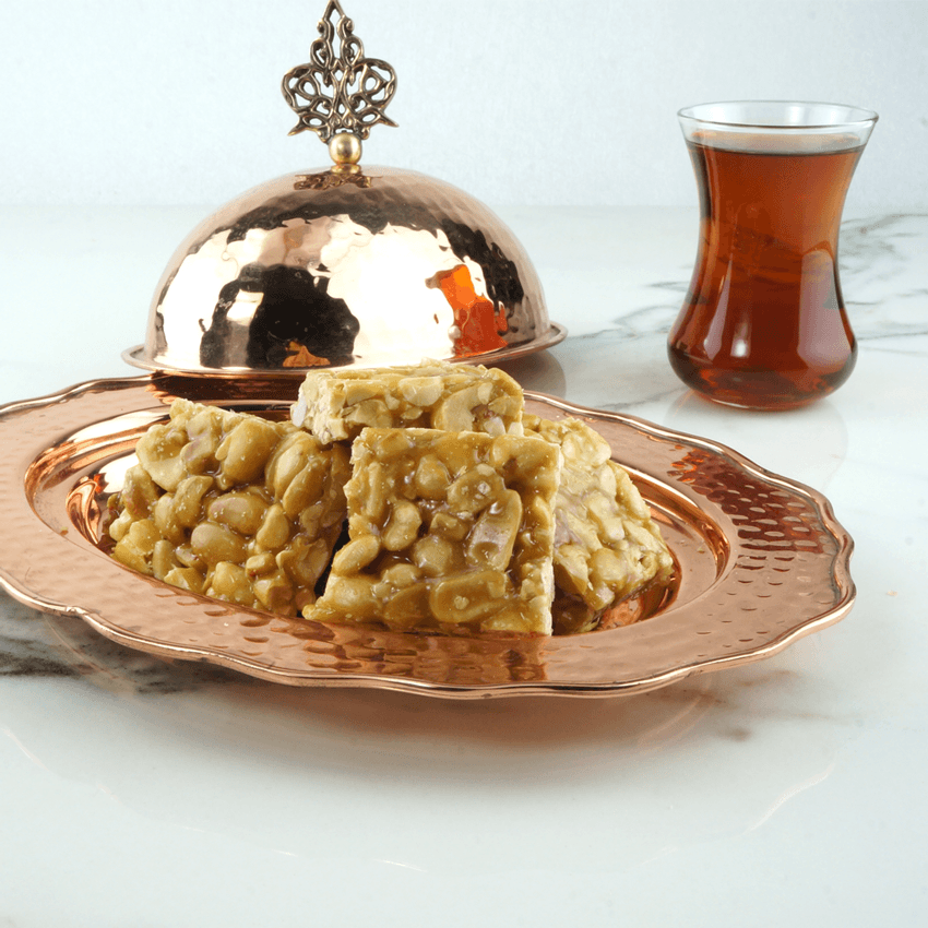 Yer Fıstıklı Krokan