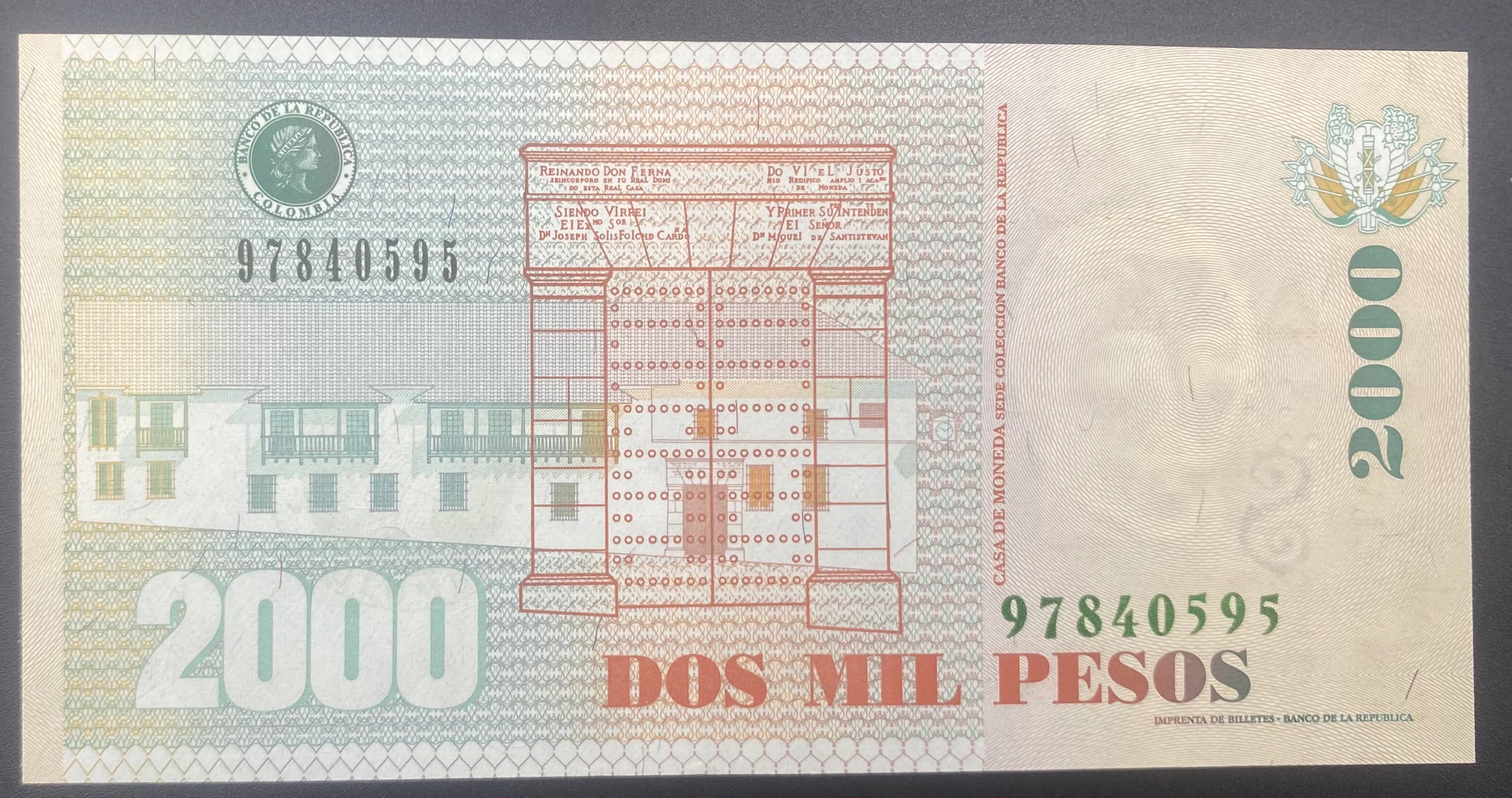 KOLOMBİA  2000 PESOS (2014)