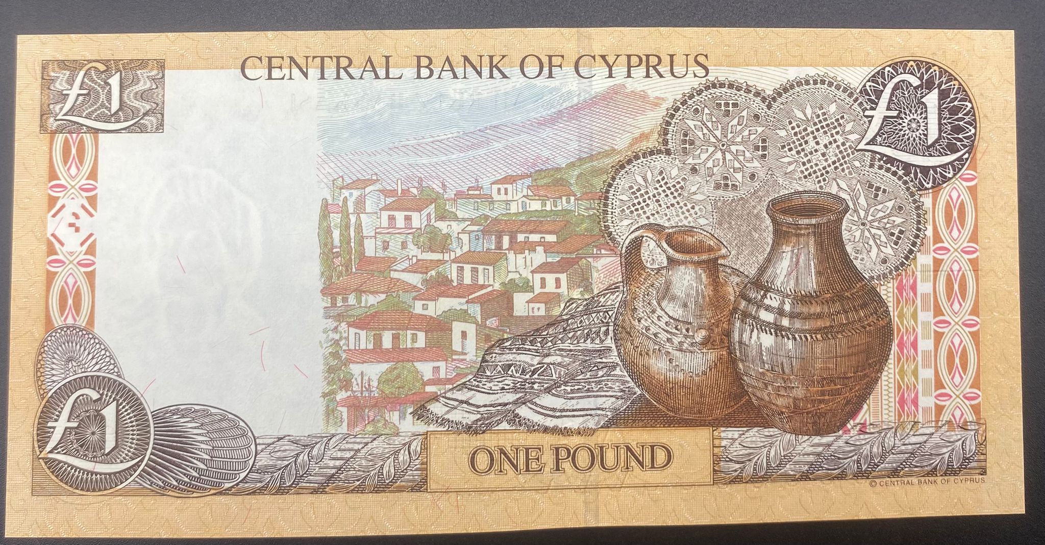 KIBRIS  1 LİRA 2004