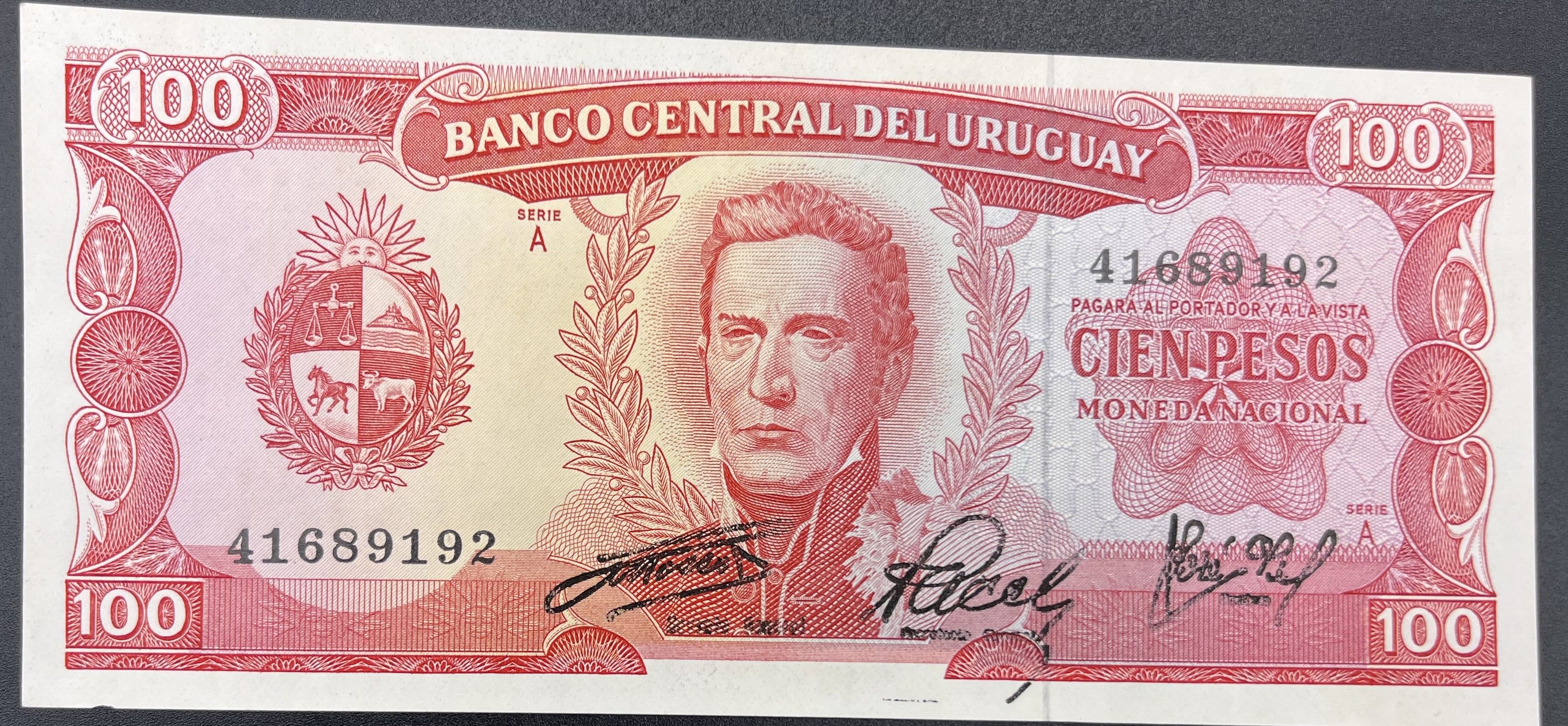 URUGUAY>100.00>PESOS