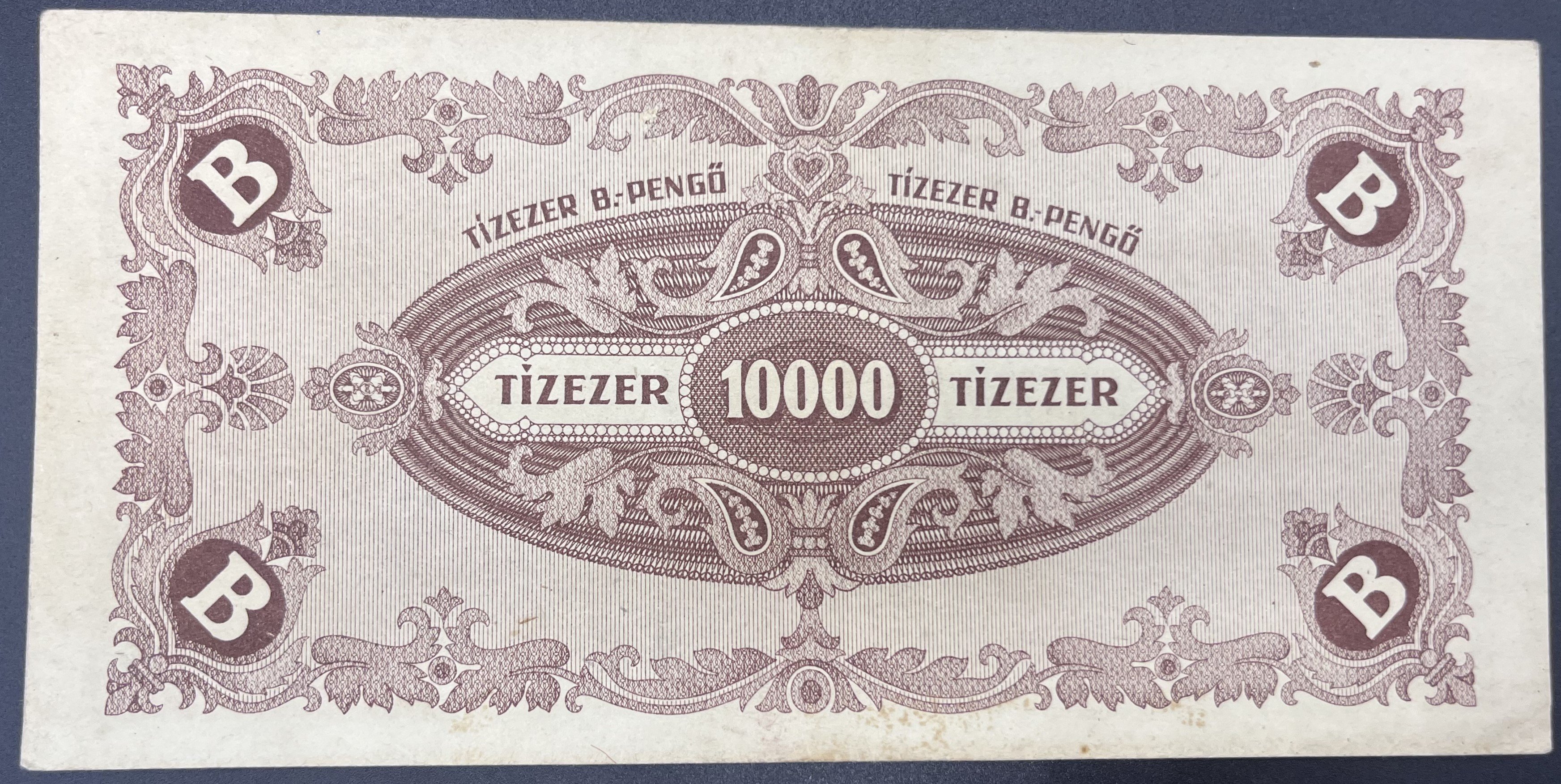 MACARİSTAN>10,000.00>PENGO