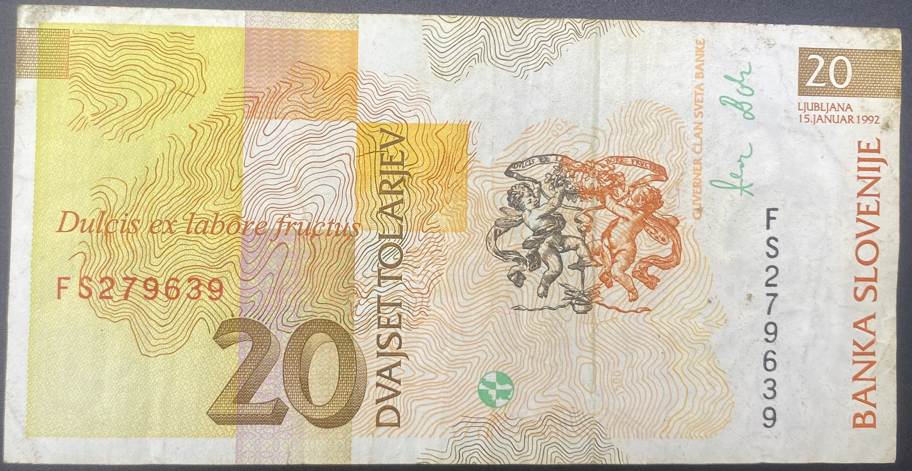 SLOVENYA   20  KORUN  (1992)-TEMİZ