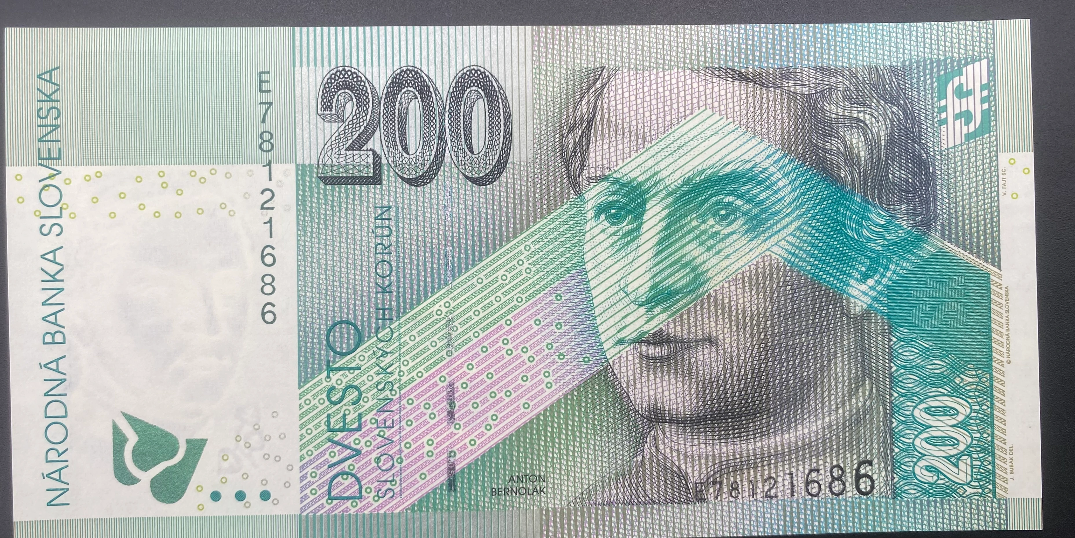 SLOVAKYA  200  KORUN  (2004)-ÇİL