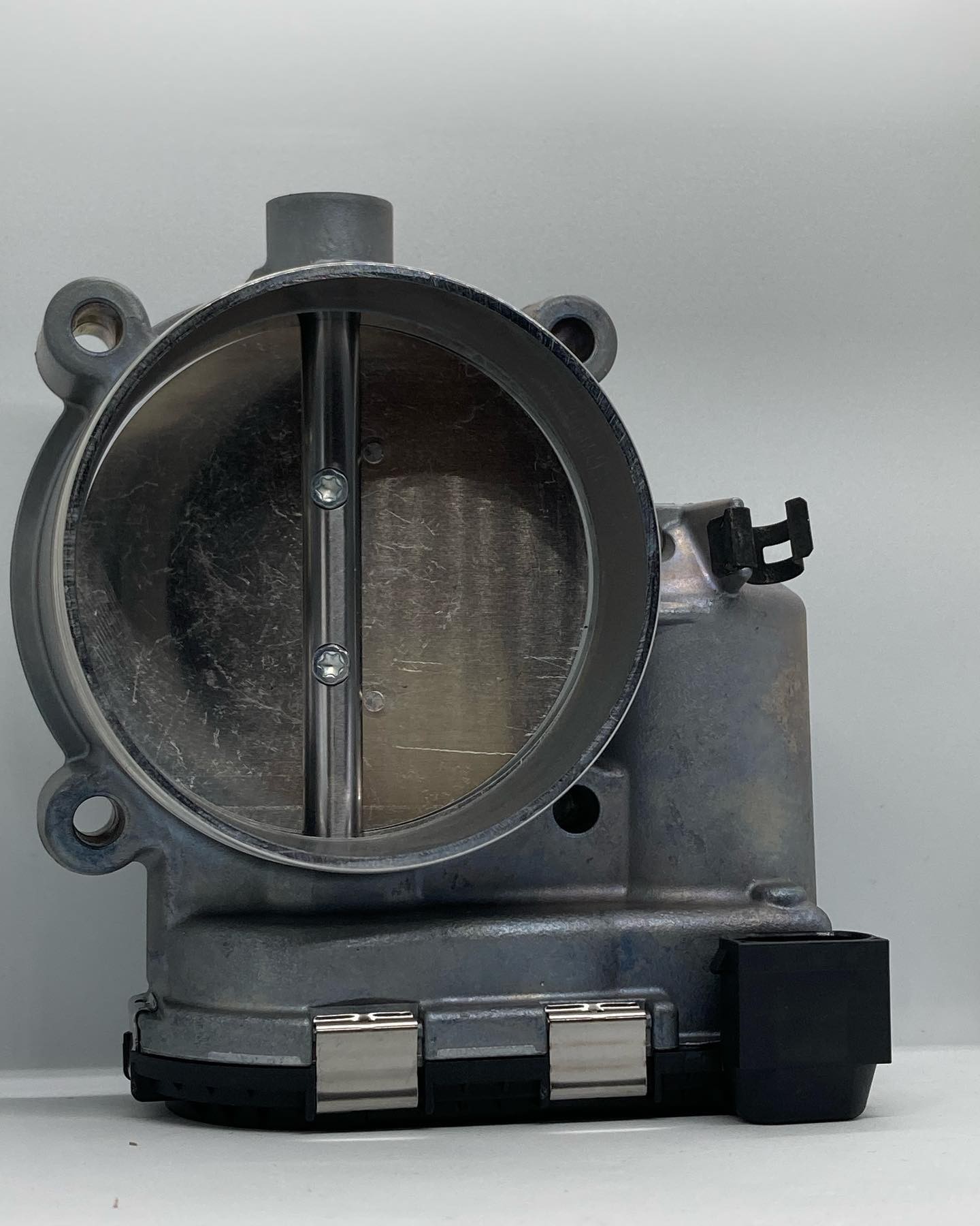 Bosch 82mm Elektronik Gaz Kelebeği