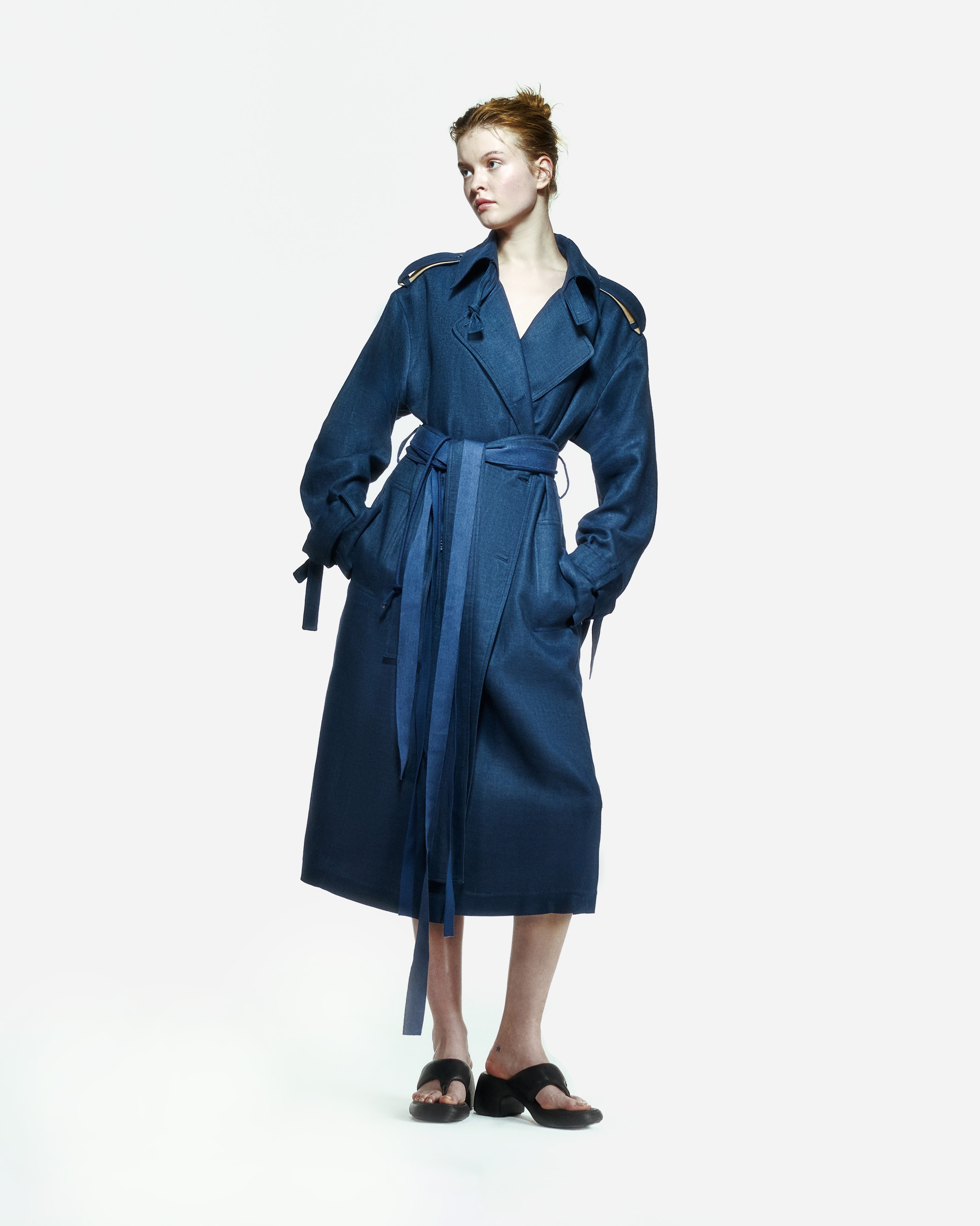 Ise Trenchcoat in Underwater Blue