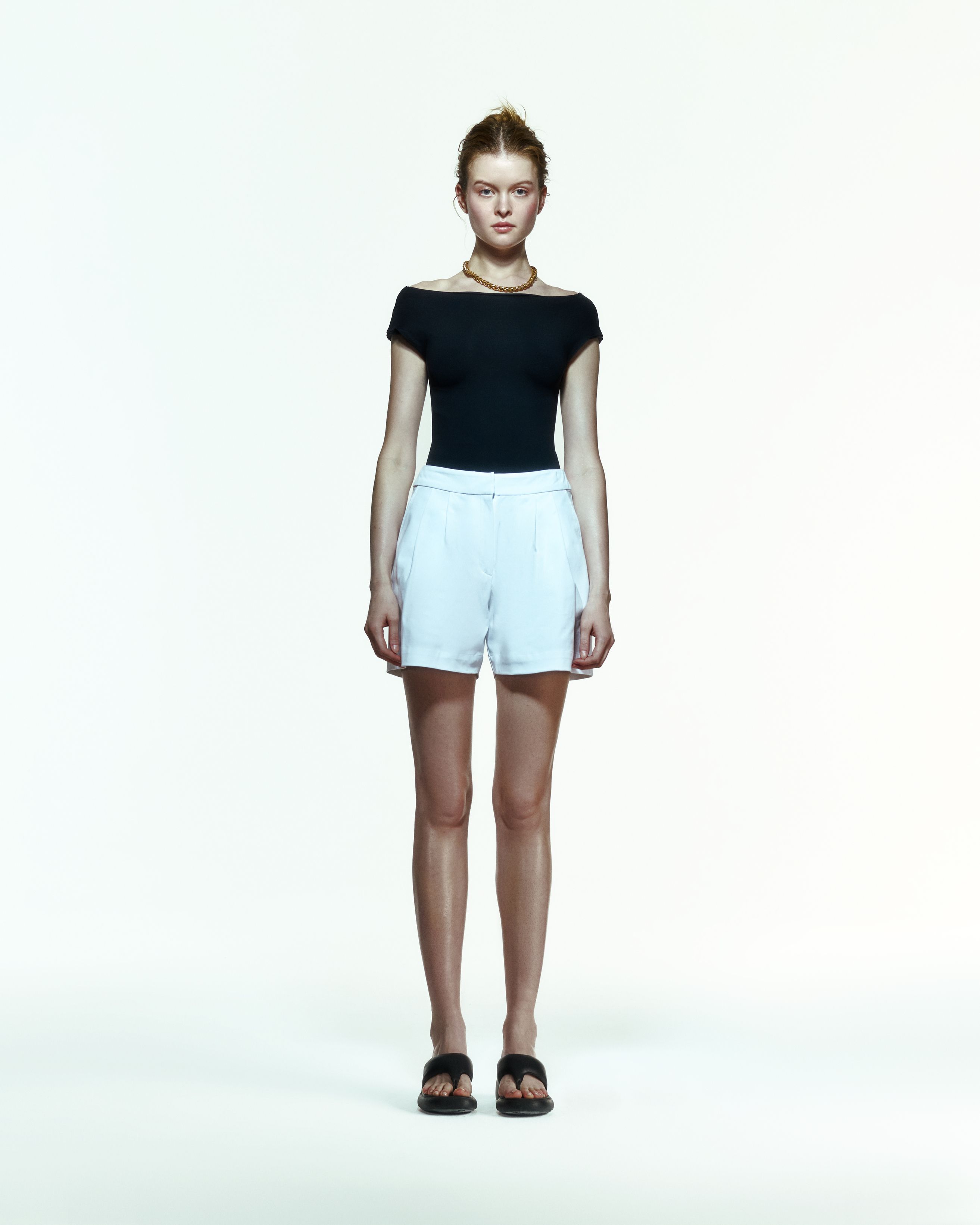 Toba Shorts in Coral White