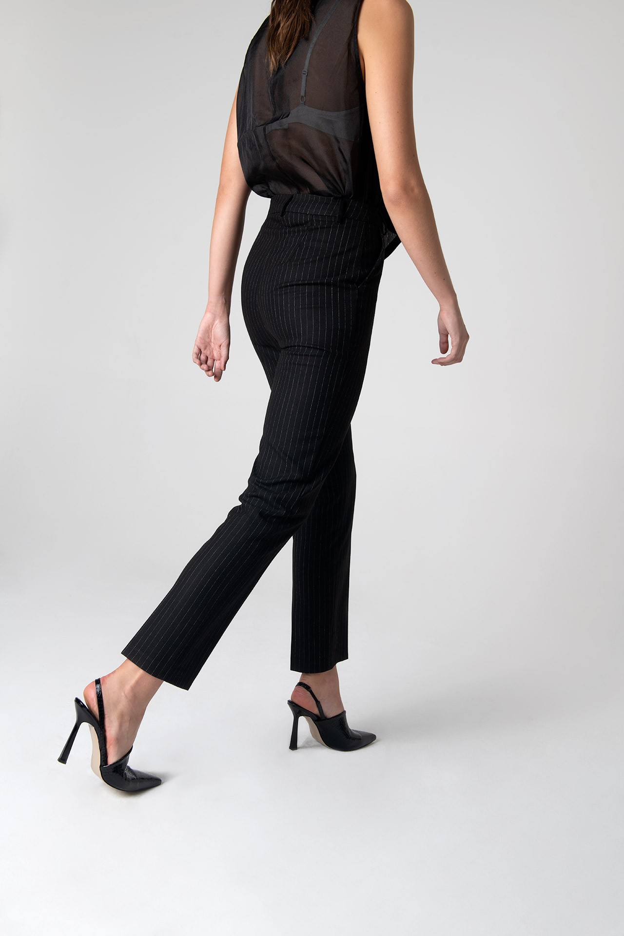 Mary Lacy Slim Fit Trousers - Siyah