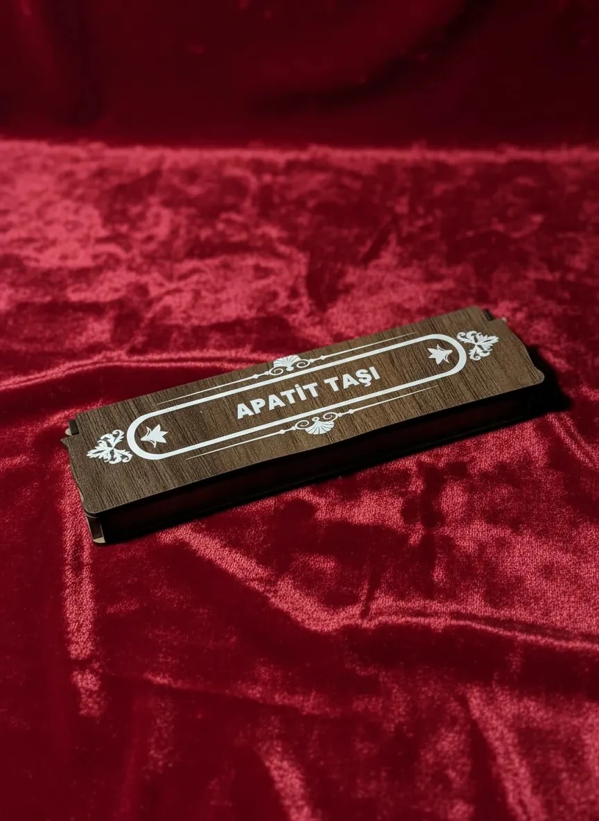 Ahşap Kutulu Apatit Taşı Tespih