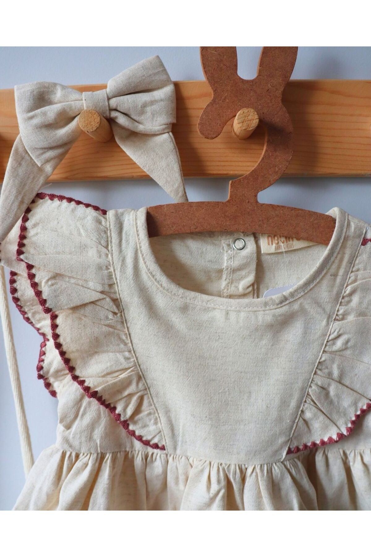 Bayramlık Soft Renk Yumuşacık Keten Kumaş Tasarım Kız Bebek Elbise
