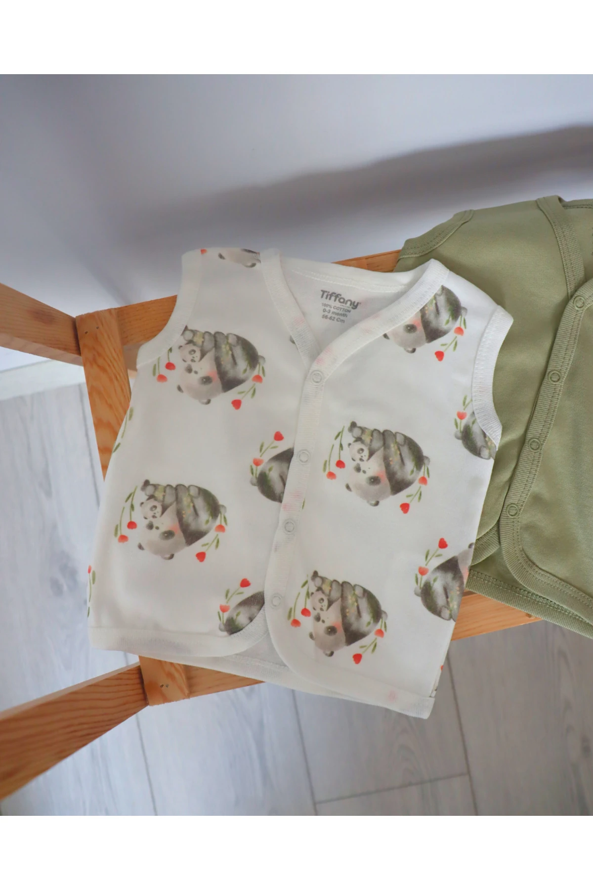 Panda Tasarım Desenli Şık ve Rahat Kız Erkek Bebek Theme Yelek