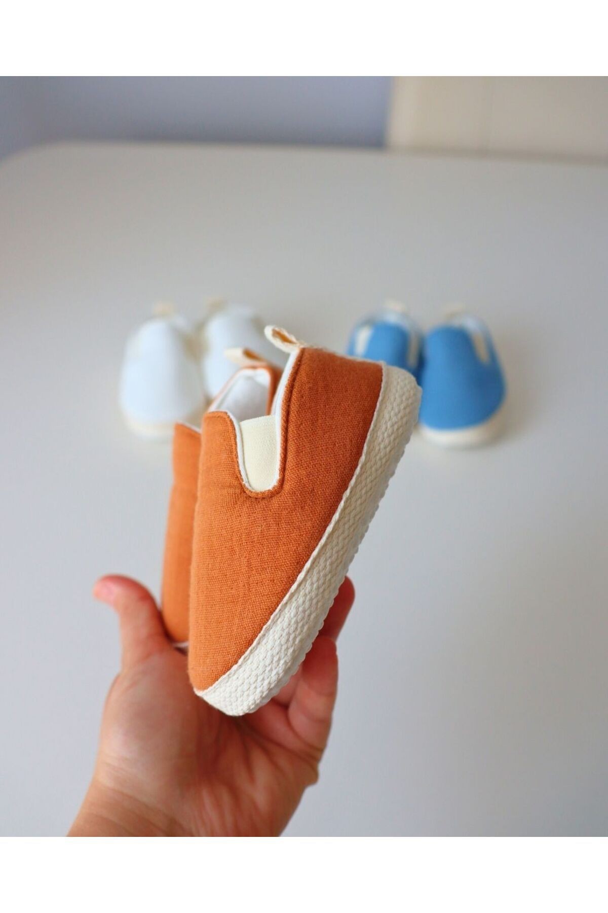 Bayramlık Yazlık Müslin Kumaş Naturel Soft Renkler Tasarım Bebek Ayakkabısı