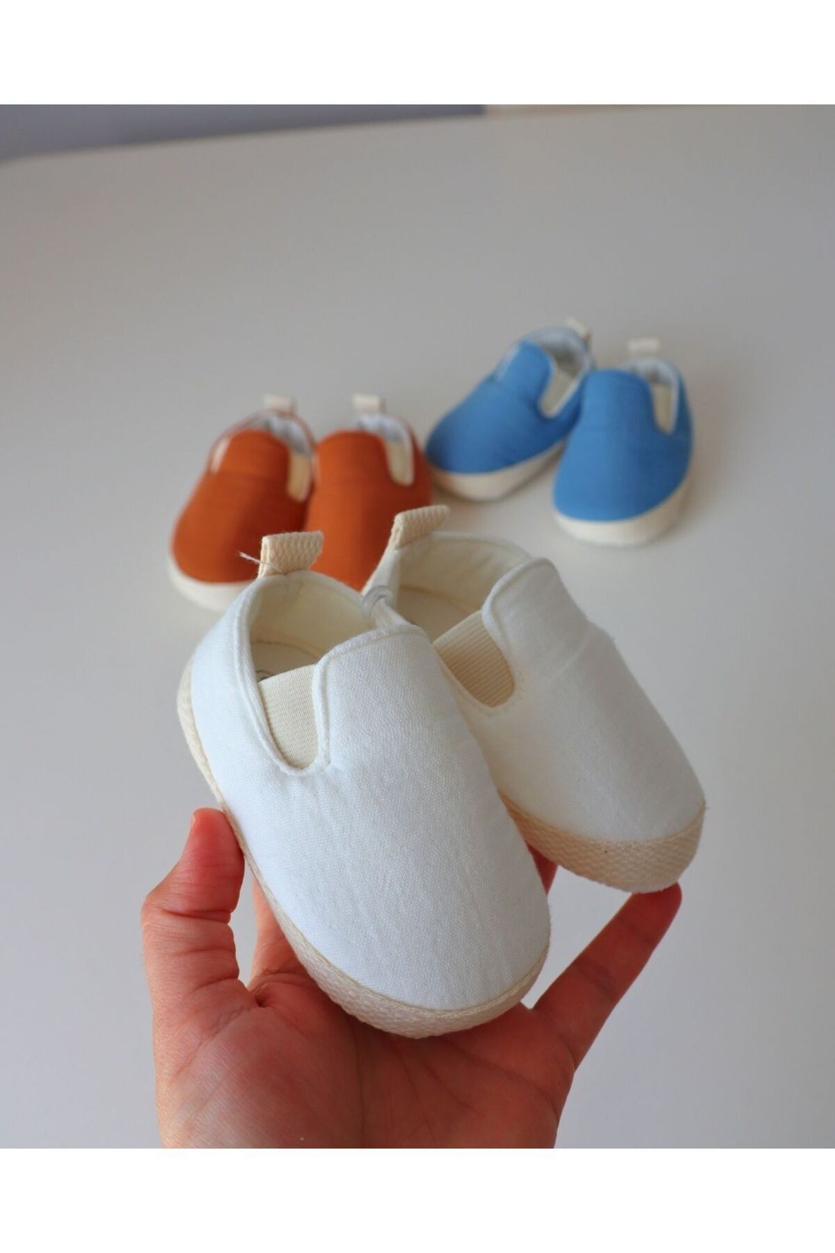 Bayramlık Yazlık Müslin Kumaş Naturel Soft Renkler Tasarım Bebek Ayakkabısı - Beyaz