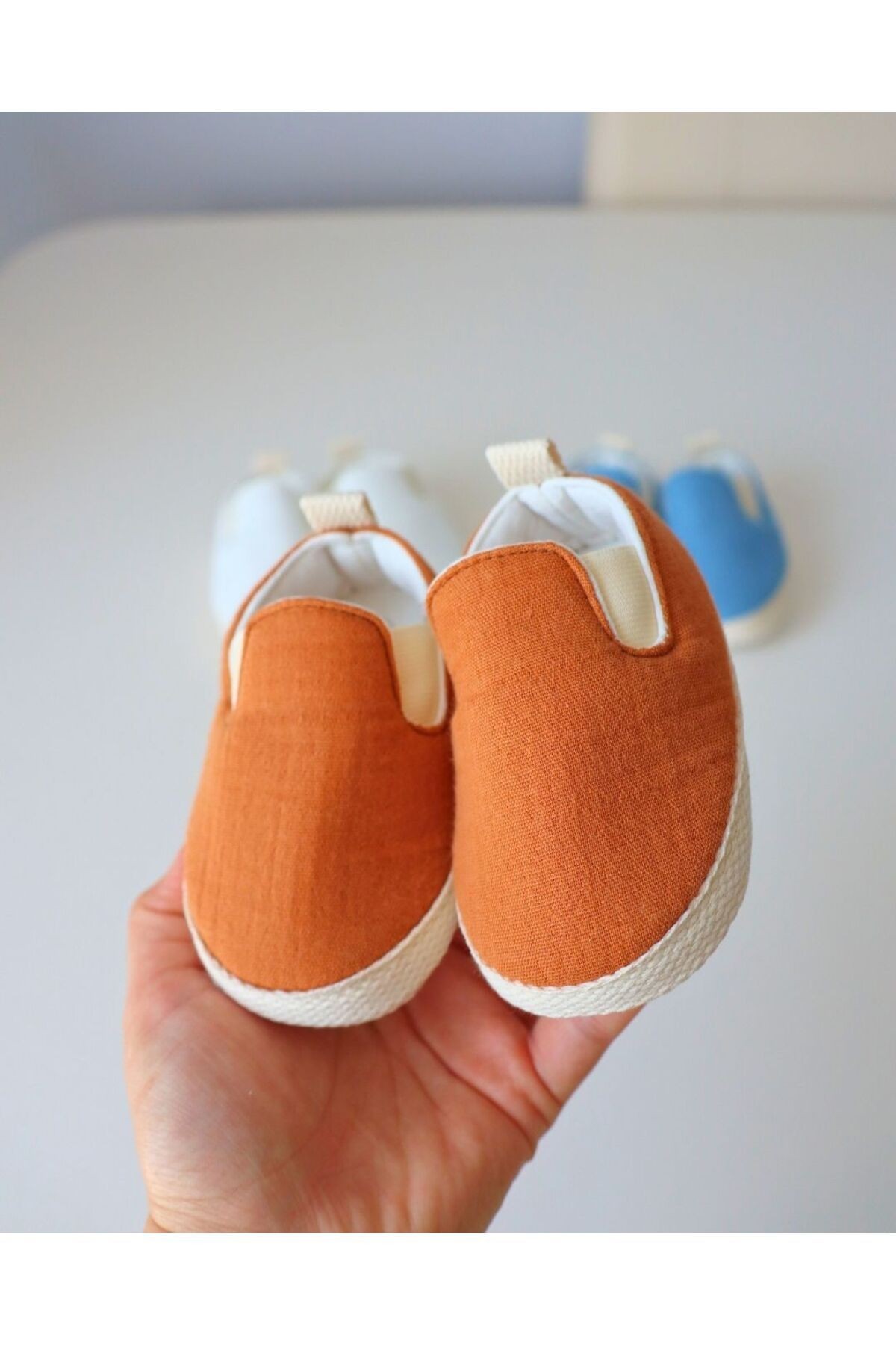 Bayramlık Yazlık Müslin Kumaş Naturel Soft Renkler Tasarım Bebek Ayakkabısı