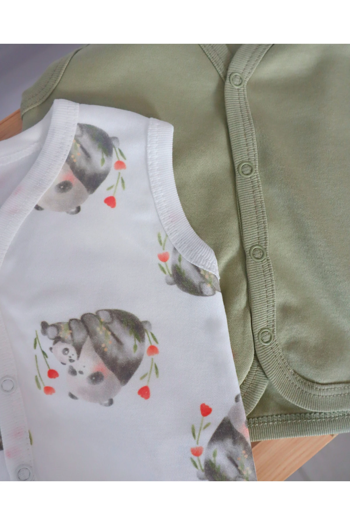 Panda Tasarım Desenli Şık ve Rahat Kız Erkek Bebek Theme Yelek