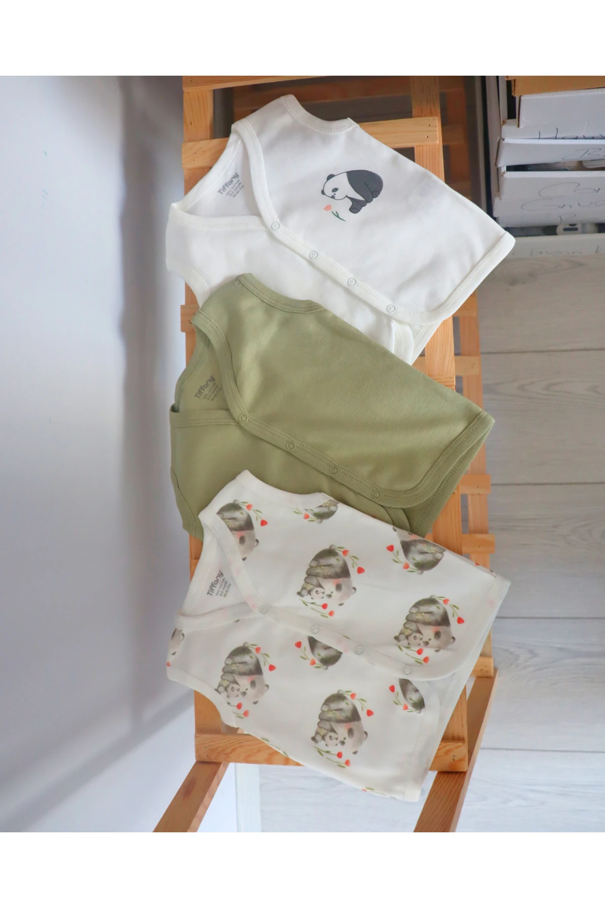 Panda Tasarım Desenli Şık ve Rahat Kız Erkek Bebek Theme Yelek