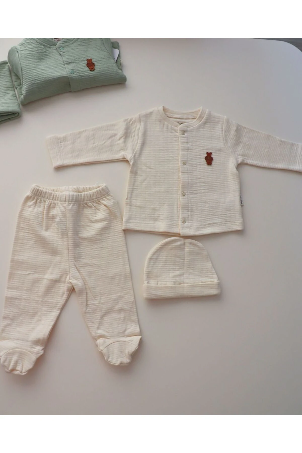 Sade ve Şık Yenidoğan Kız Erkek Bebek Kışlık Üç Parça Zıbın Takım