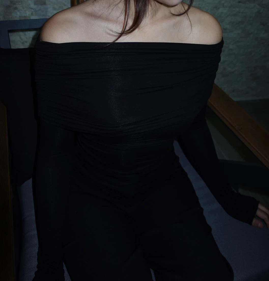 Madonna yaka bluz image