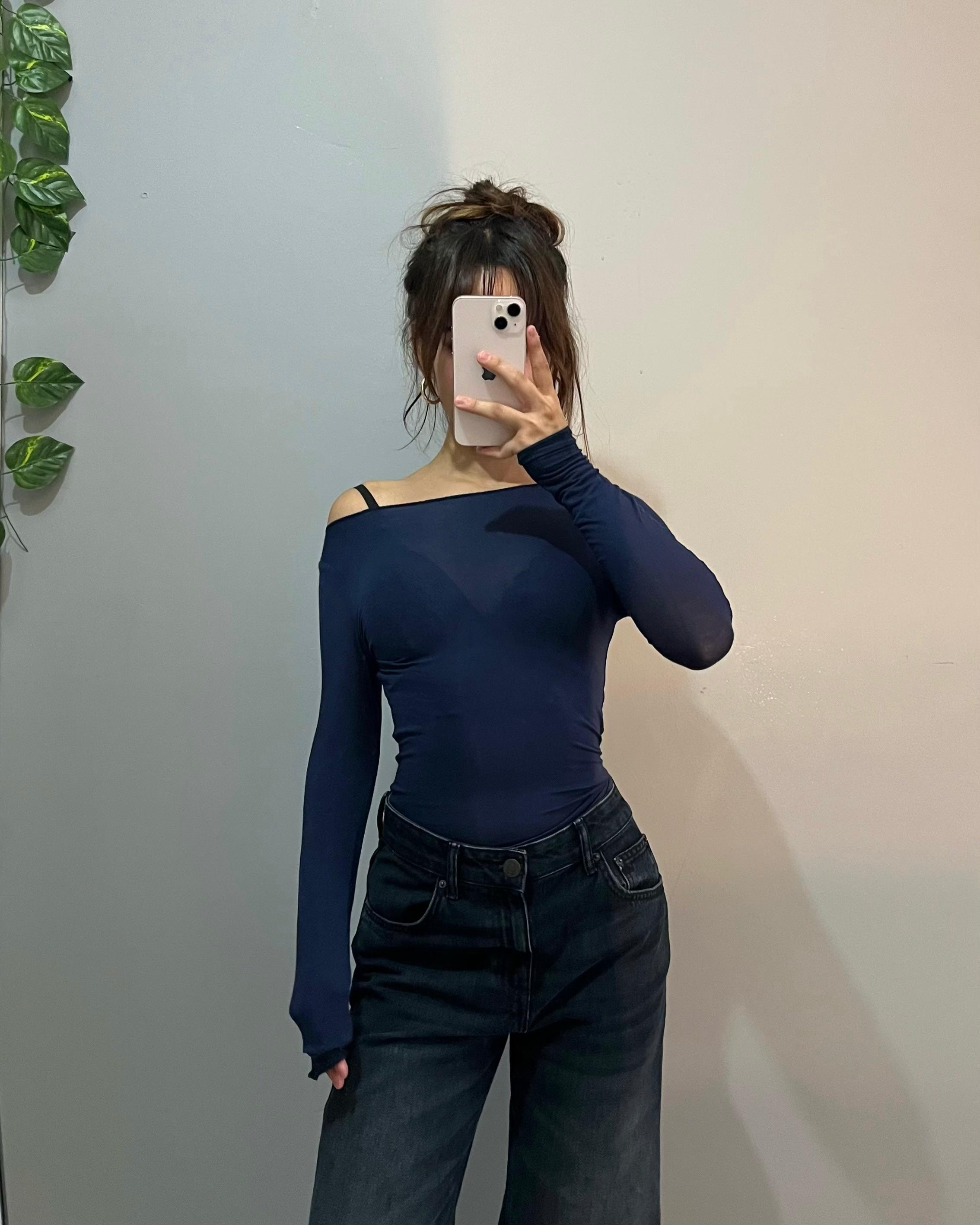 lacivert thumbnail image