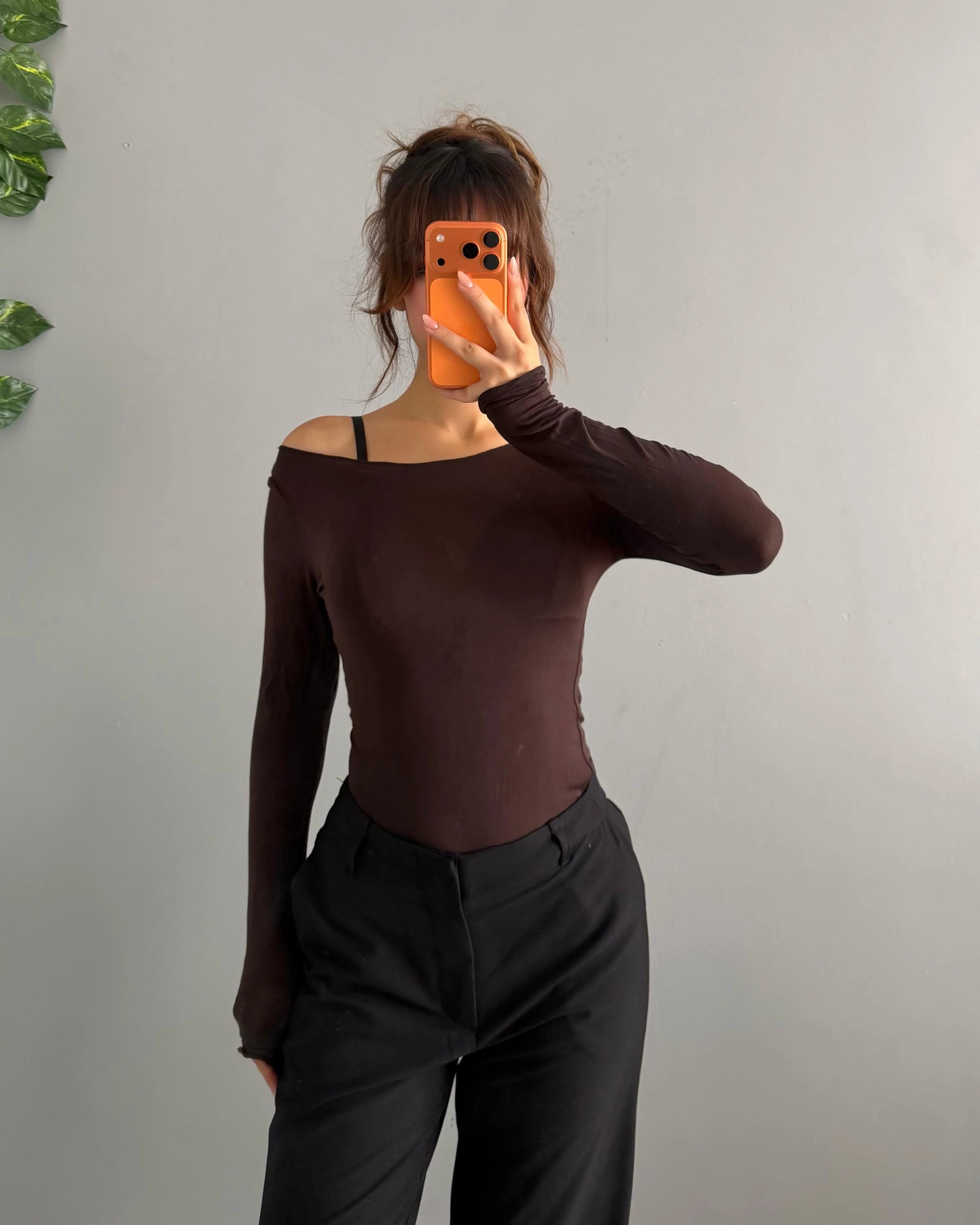 Transparan geniş yaka bluz