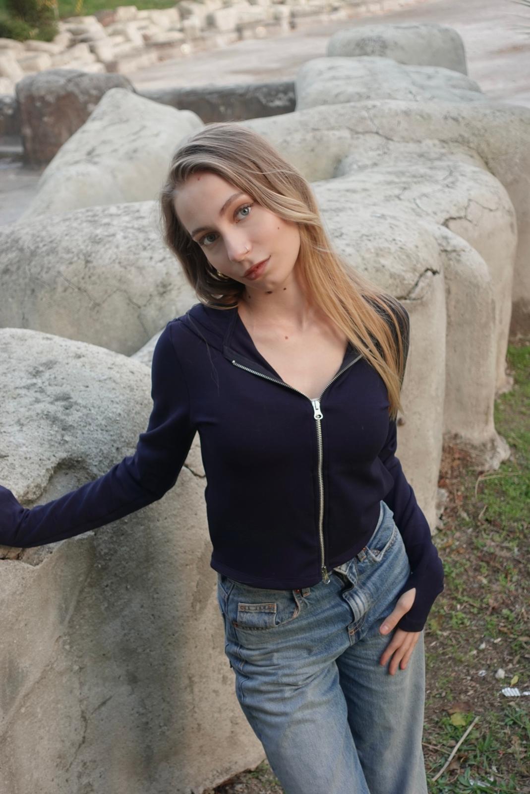 Fermuarlı Hırka image