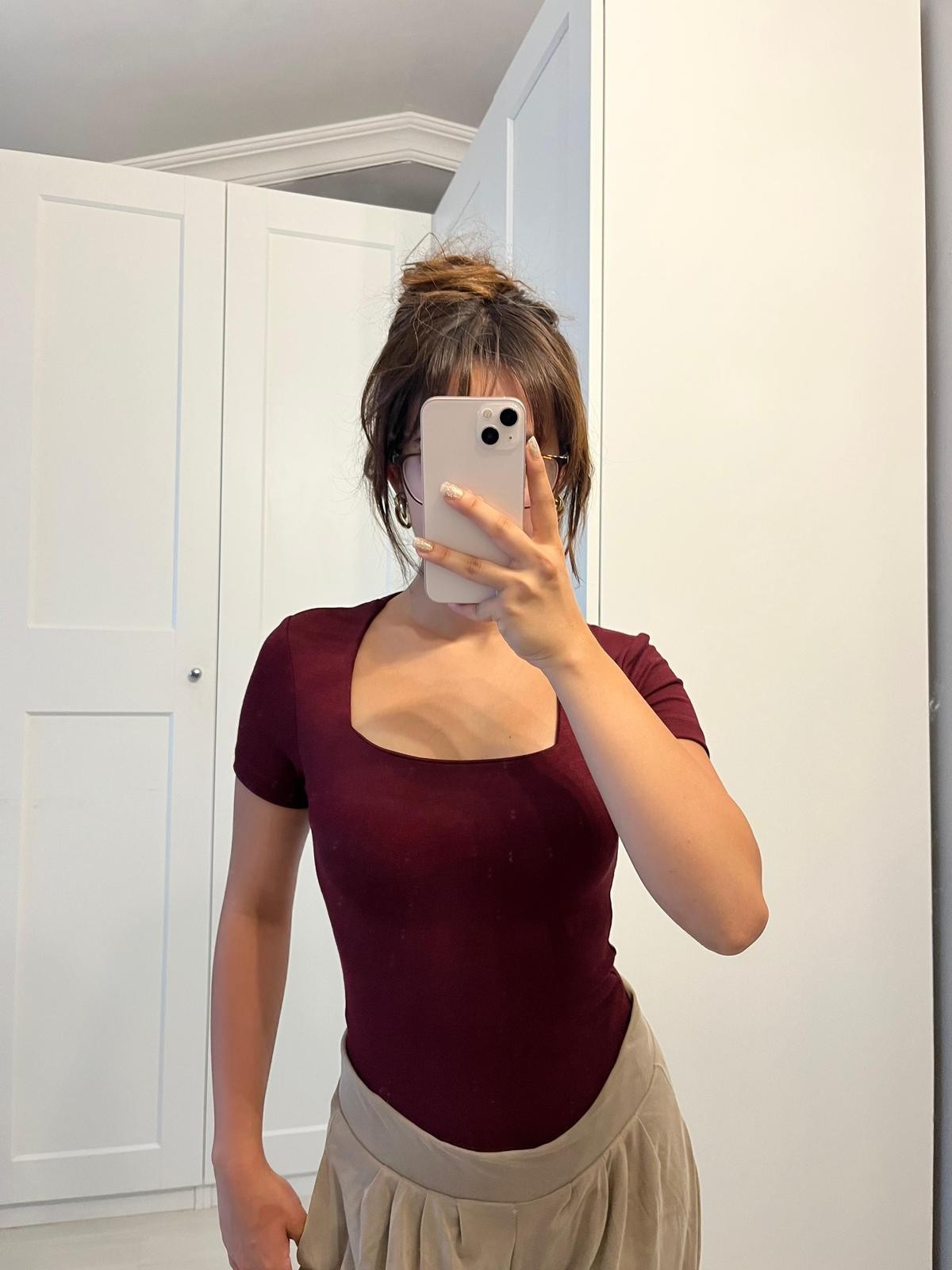 Kare yaka kısa kollu bluz