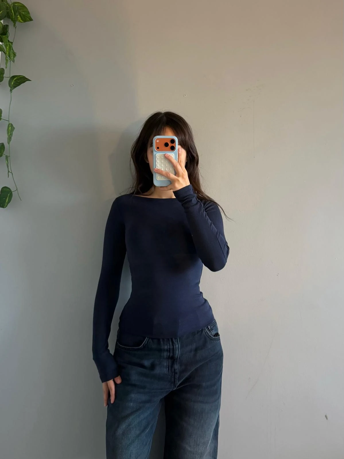 lacivert thumbnail image