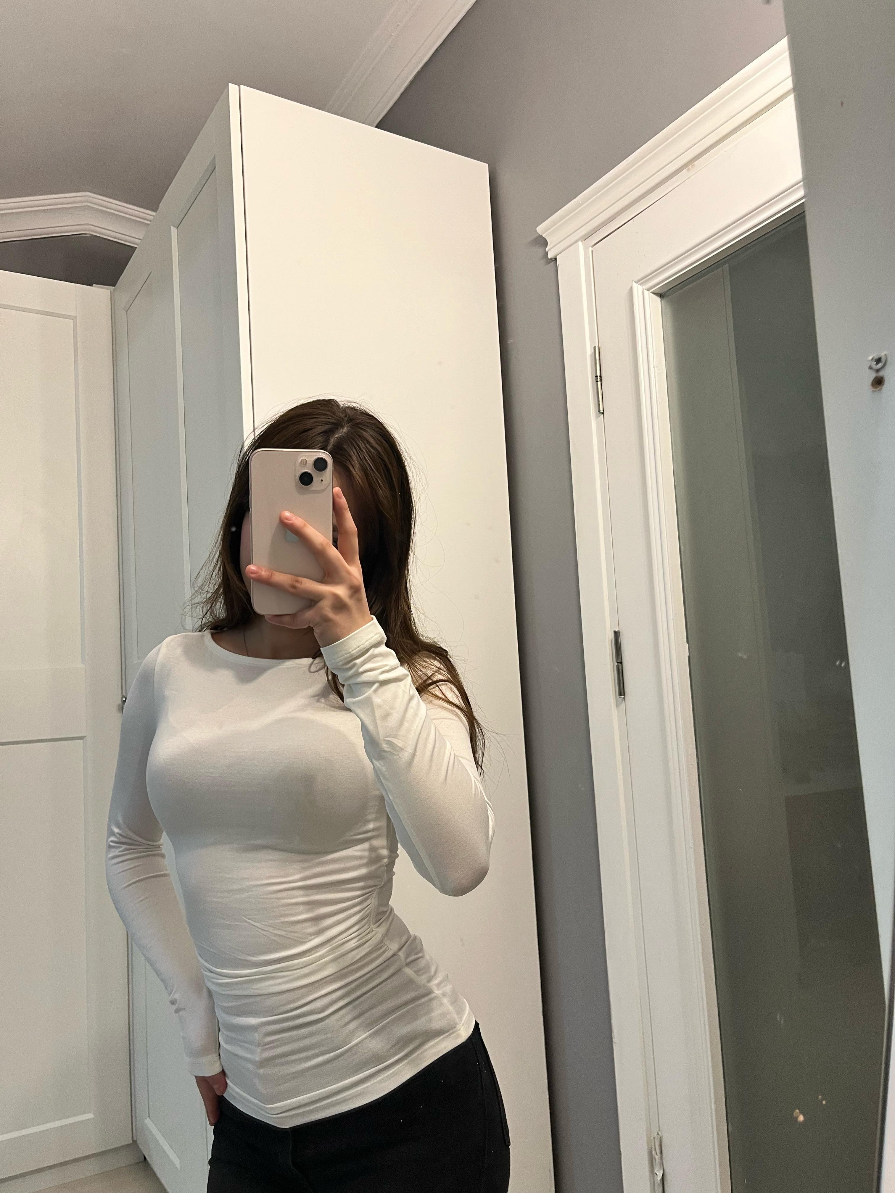 Bel büzgülü beyaz bluz