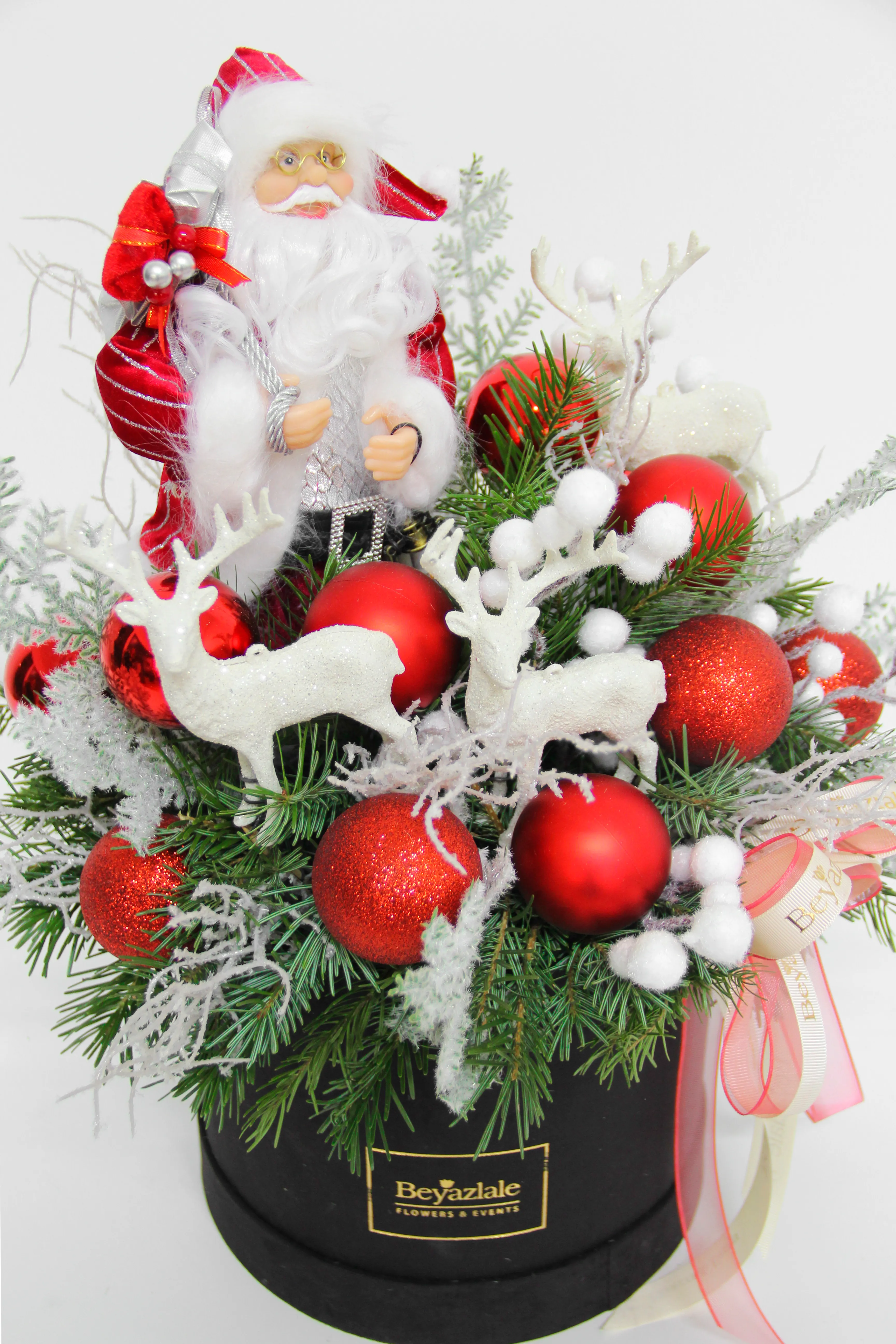 Kırmızı Yılbaşı Kutu Aranjmanı